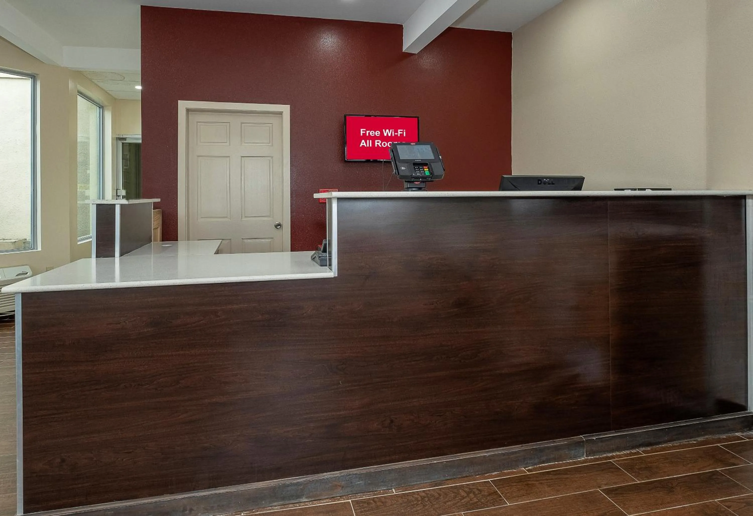 Lobby or reception in Red Roof Inn Freehold
