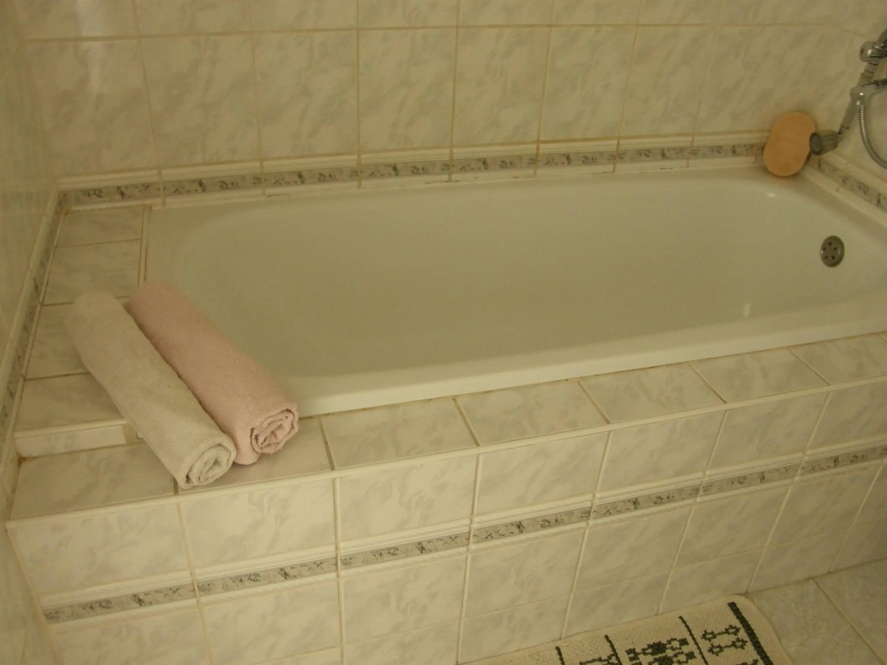 Twin Room with Extra Bed (3 Adults) in Hotel Garni Twin Room with Extra Bed (3 Adults) in Hotel Garni