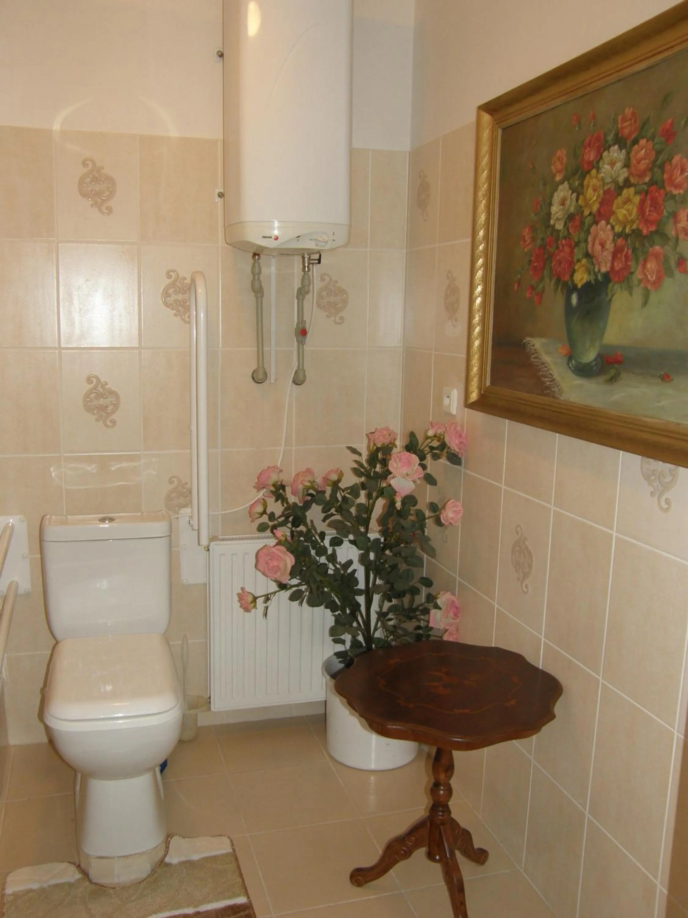Bathroom in Hotel Garni