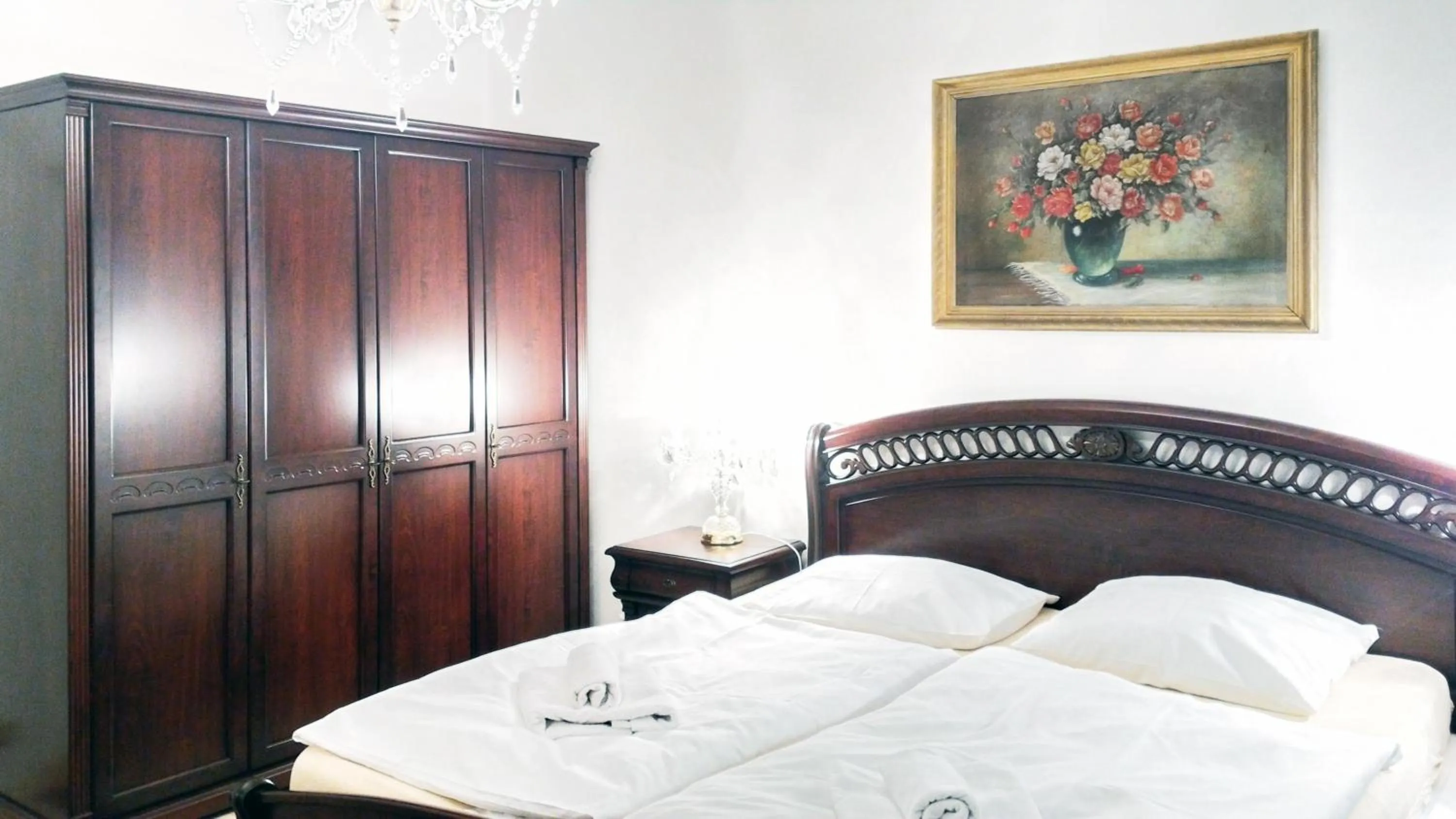 Bedroom, Bed in Hotel Garni