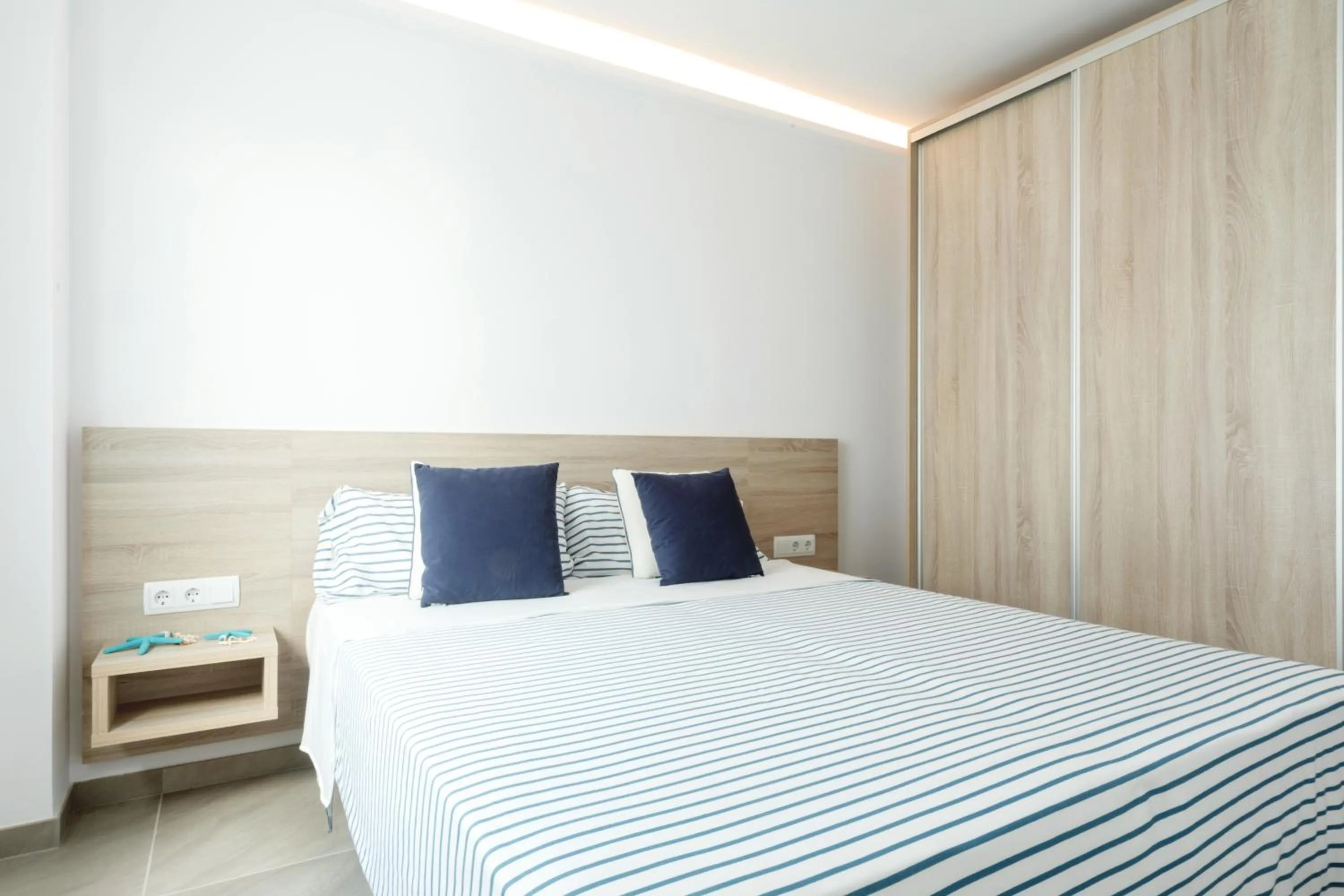 Sea Breeze Apartments