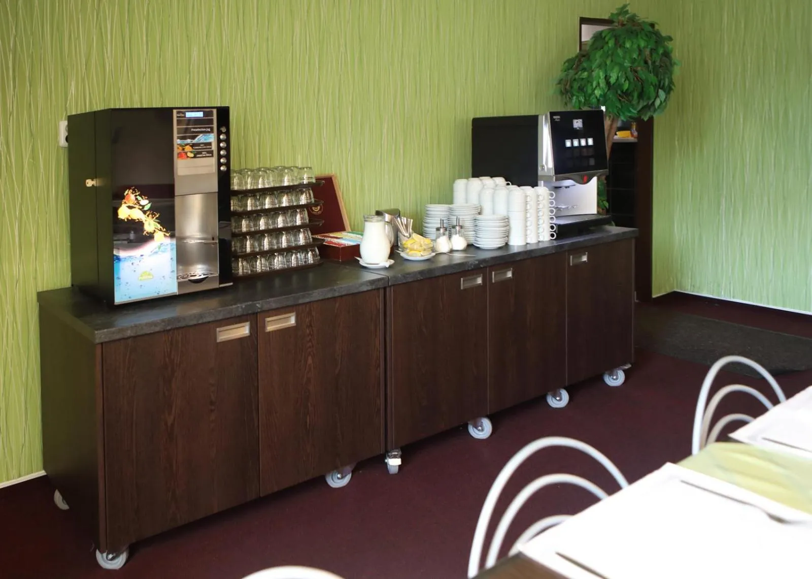 Buffet breakfast in Hotel Skicentrum