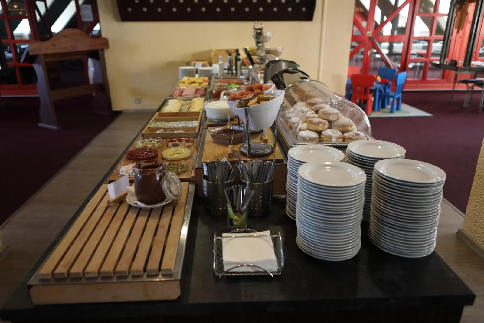 Buffet breakfast in Hotel Skicentrum