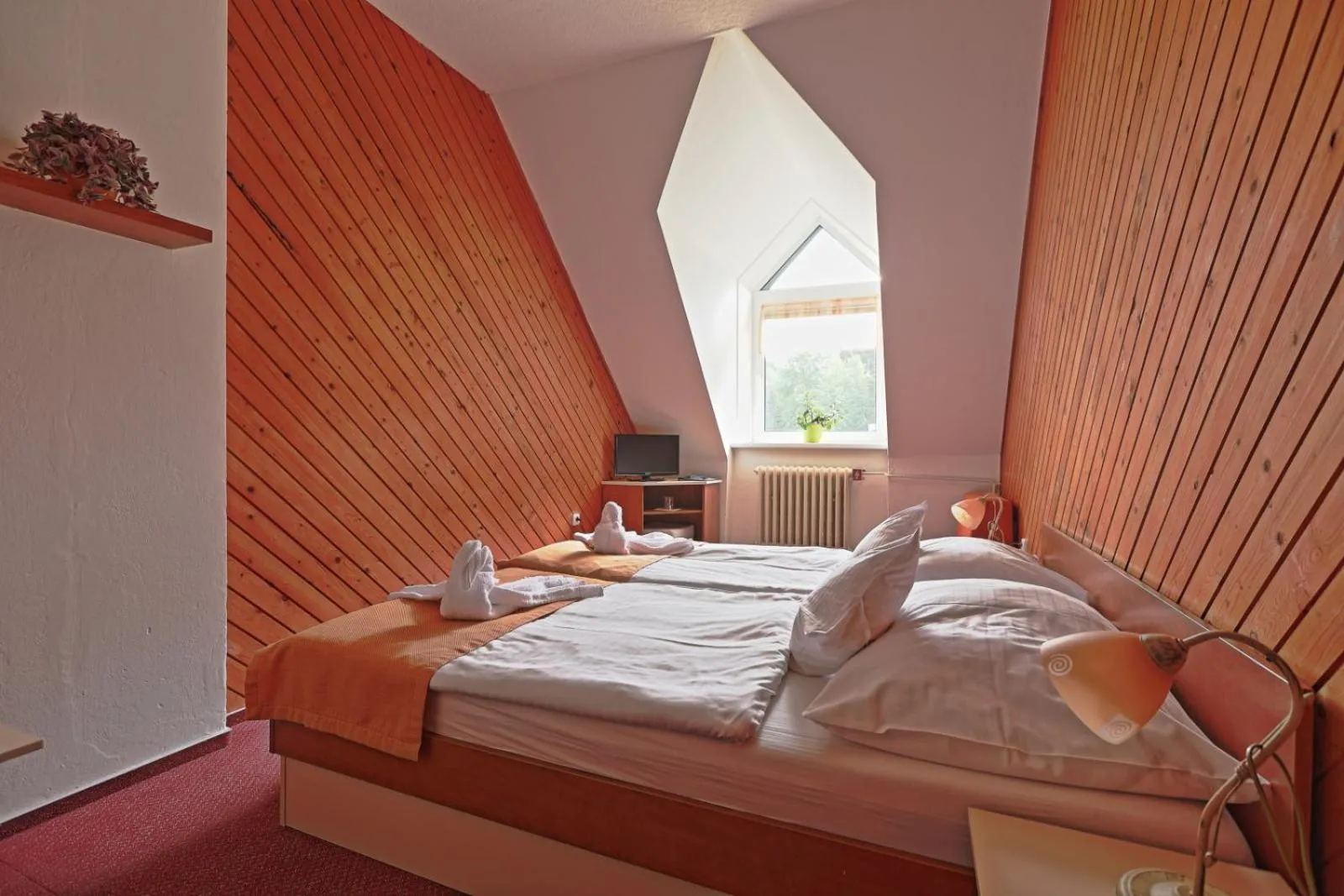 Property building, Bed in Hotel Skicentrum