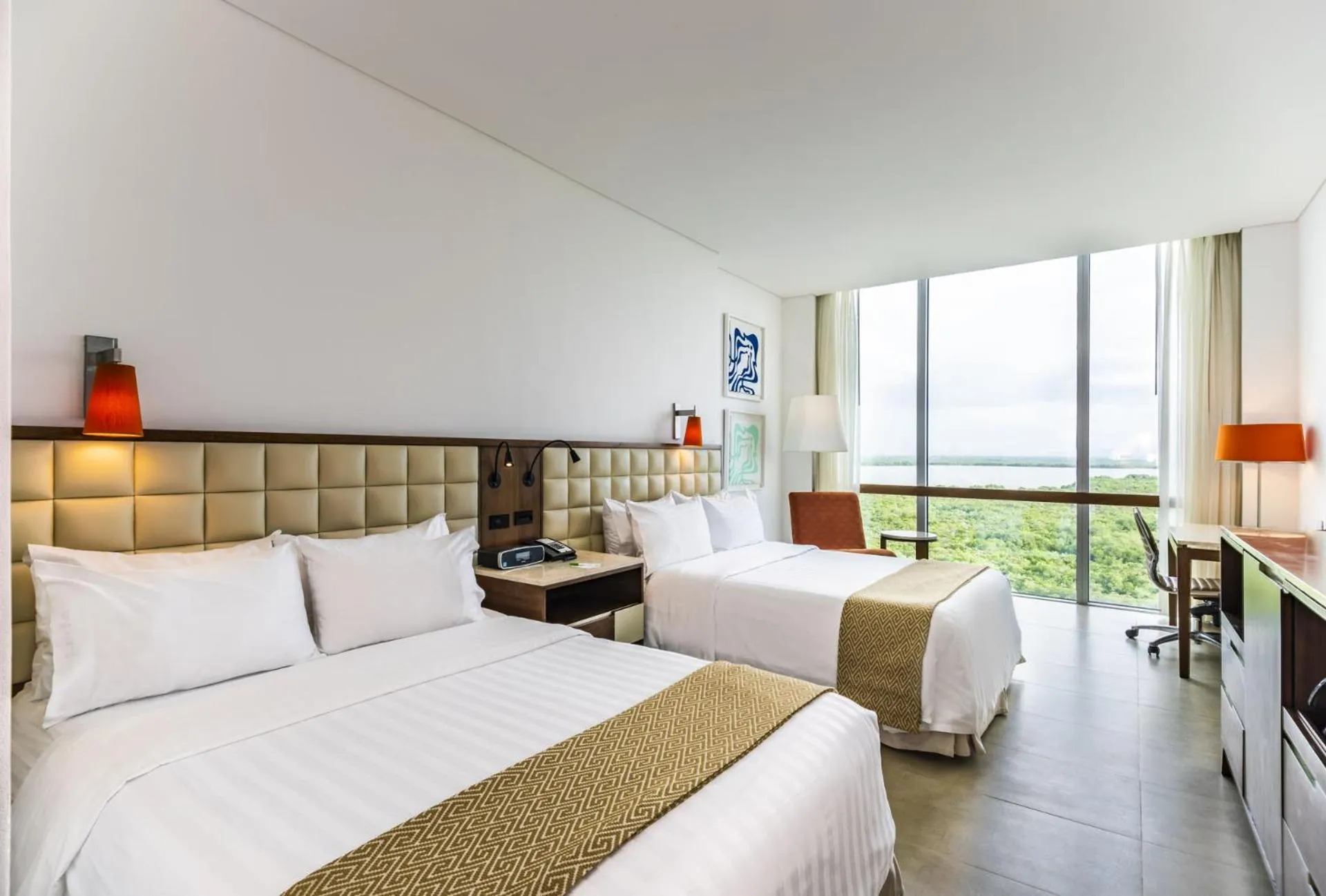 Bed in Holiday Inn Cartagena Morros by IHG