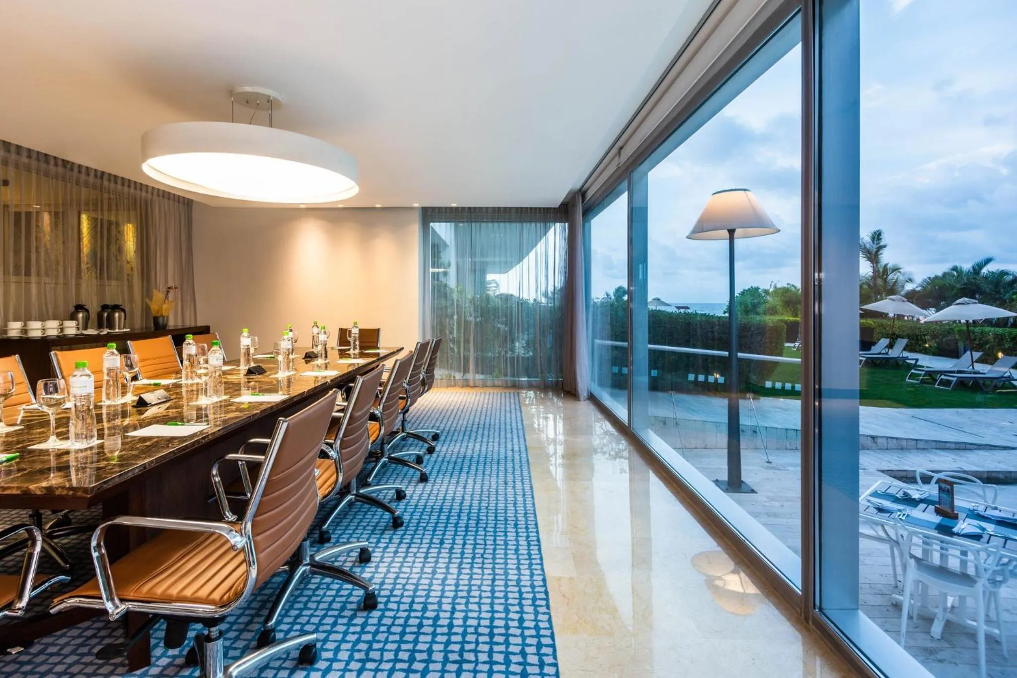 Meeting/conference room in Holiday Inn Cartagena Morros by IHG