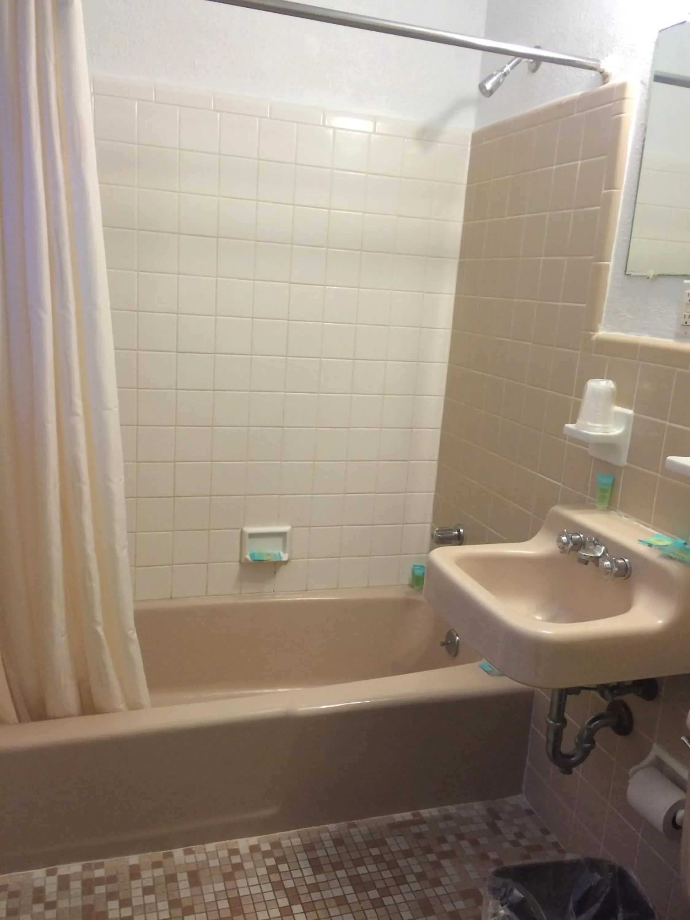 Bathroom in Royal Court Motel