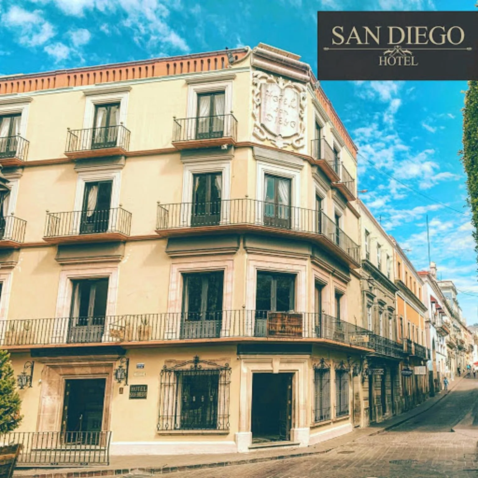 Property building in Hotel San Diego