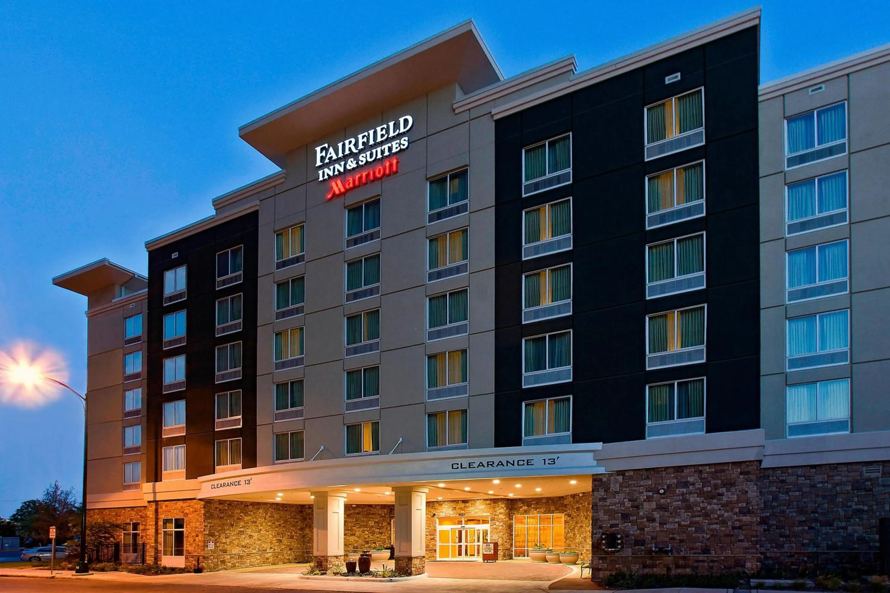 Property building in Fairfield by Marriott San Antonio Alamo Plaza Convention Center