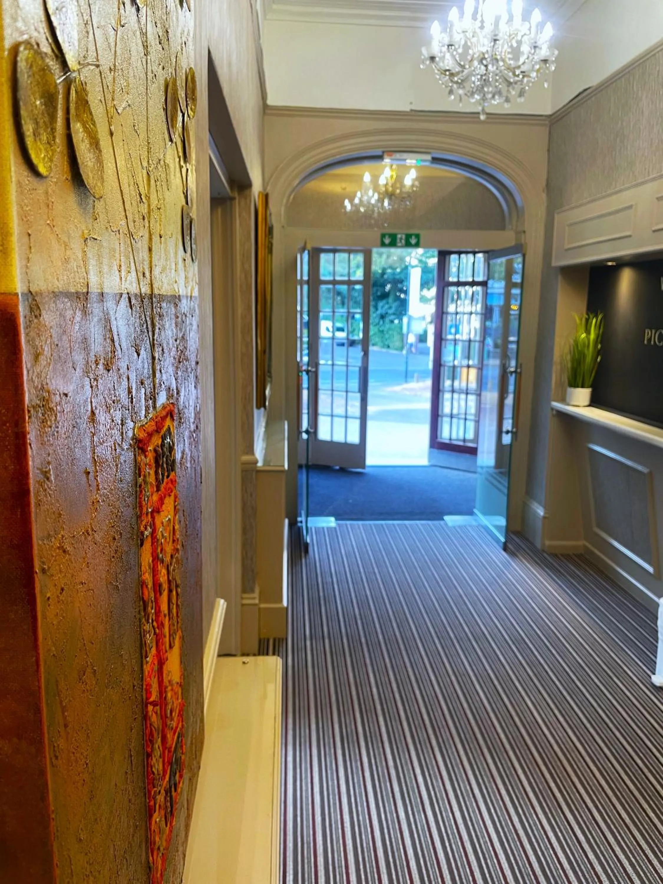 Lobby or reception in Piccadilly Hotel