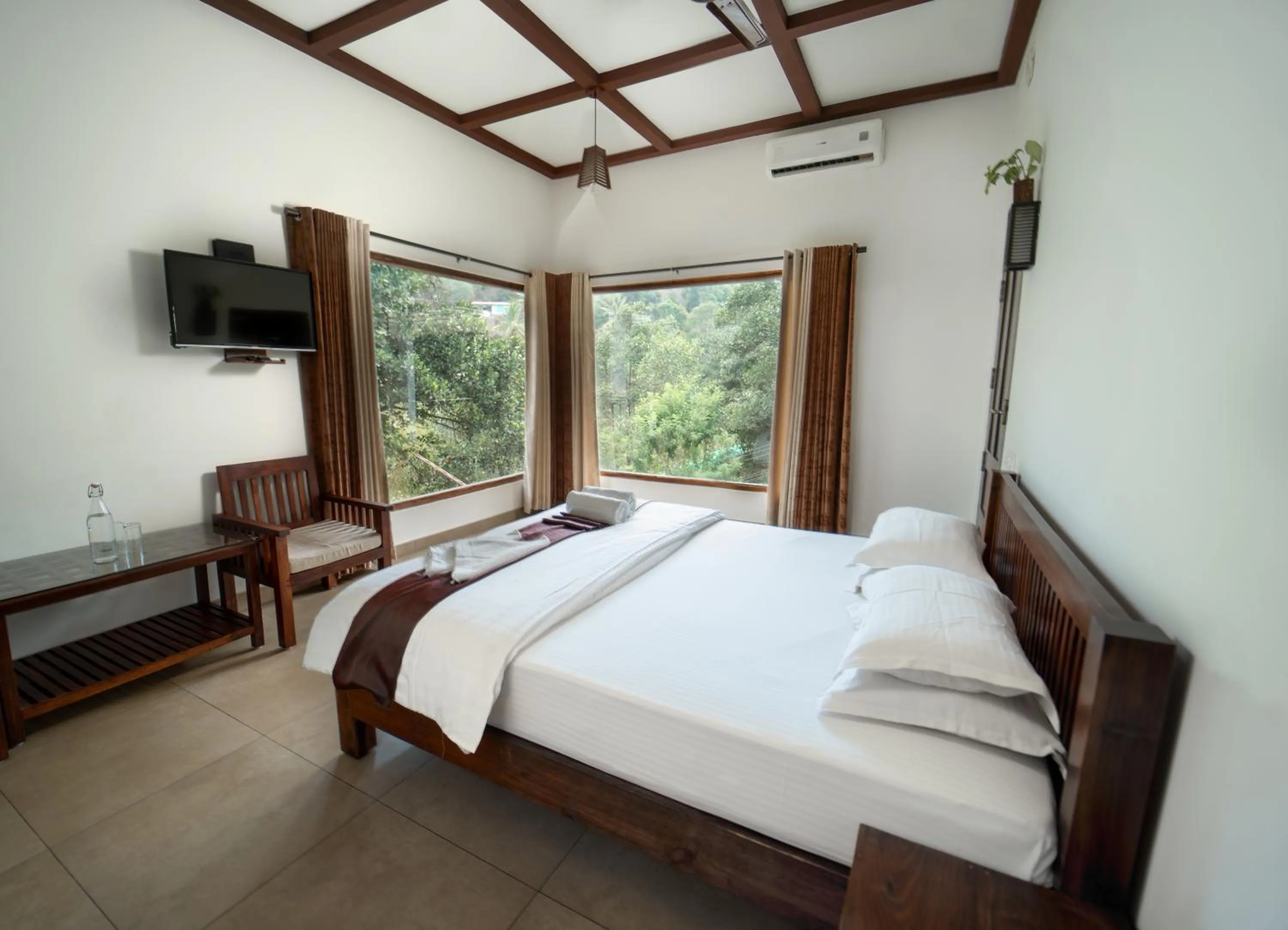 Double Room with Balcony in Coffee and Pepper Plantation Homestay