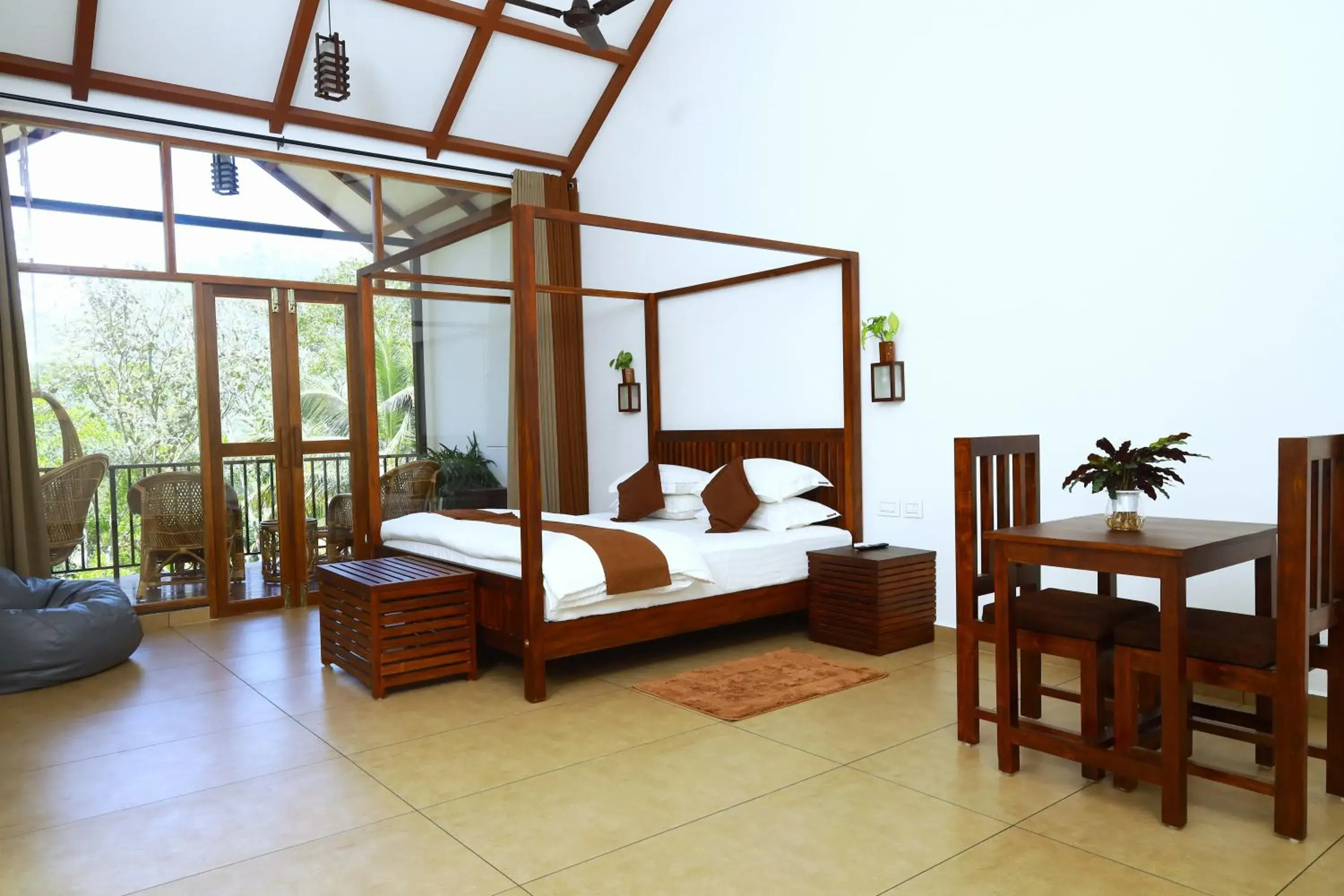 Deluxe Premium King Room with Balcony in Coffee and Pepper Plantation Homestay Deluxe Premium King Room with Balcony in Coffee and Pepper Plantation Homestay