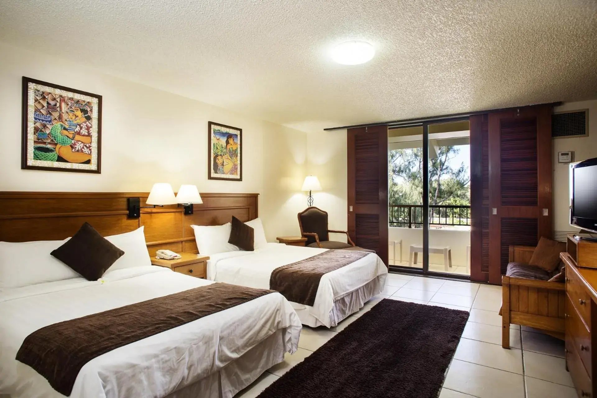 Bed in Pacific Islands Club Saipan Bed in Pacific Islands Club Saipan