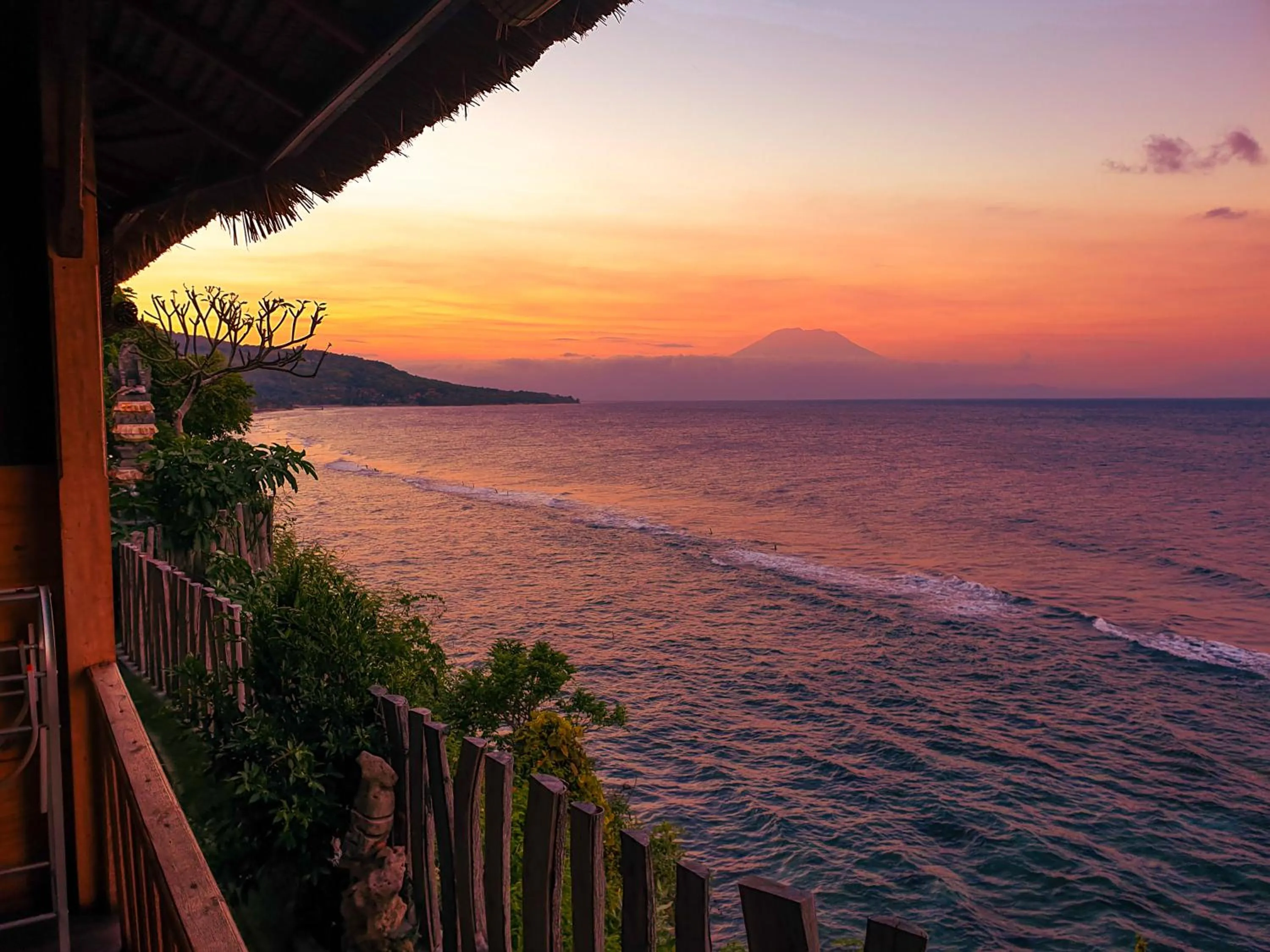 Natural landscape in Malibu Huts