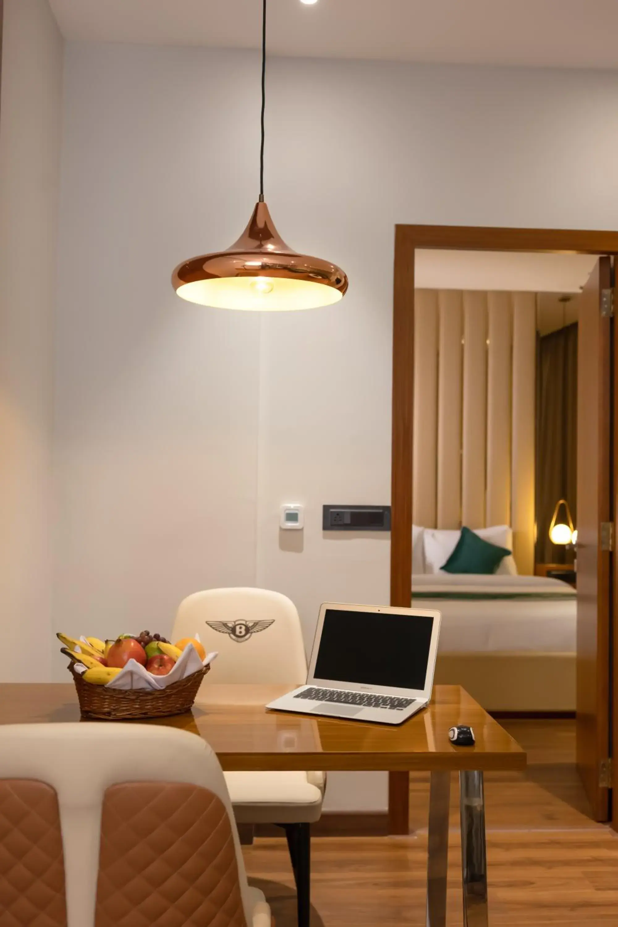 Living room, Bed in Travancore Court Living room, Bed in Travancore Court