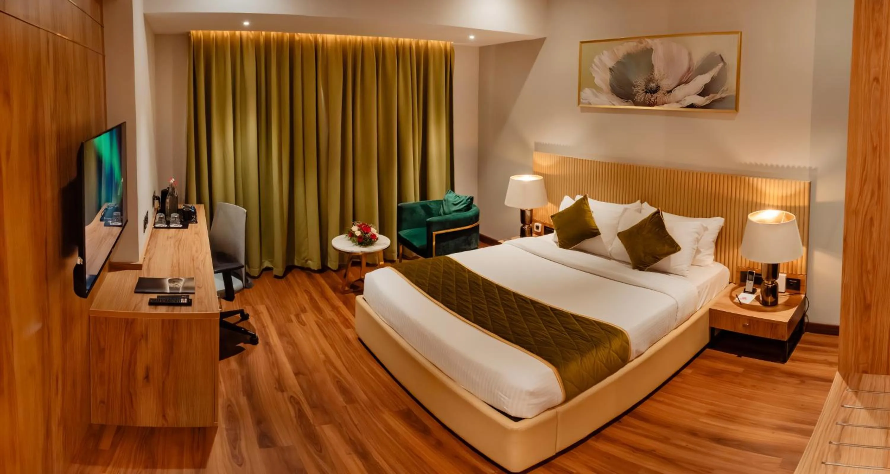 Bedroom, Bed in Travancore Court