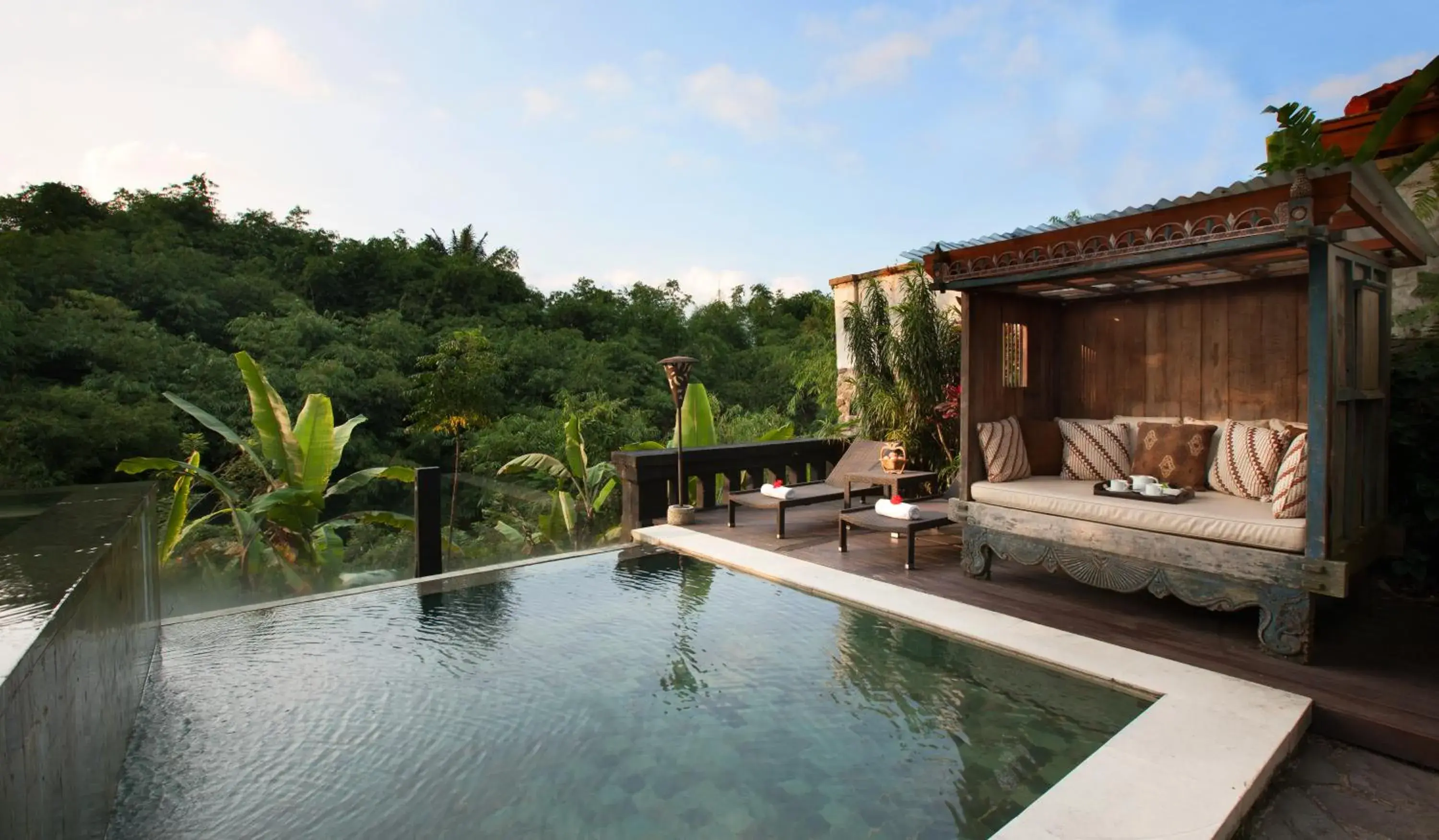 Pool view in Novus Giri Resort & Spa Pool view in Novus Giri Resort & Spa
