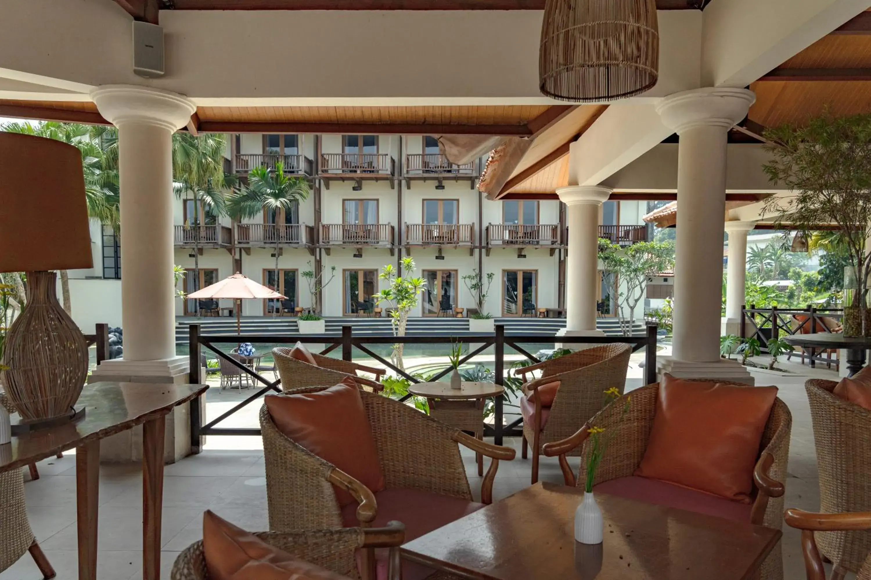 Lounge or bar in Novus Giri Resort & Spa Lounge or bar in Novus Giri Resort & Spa