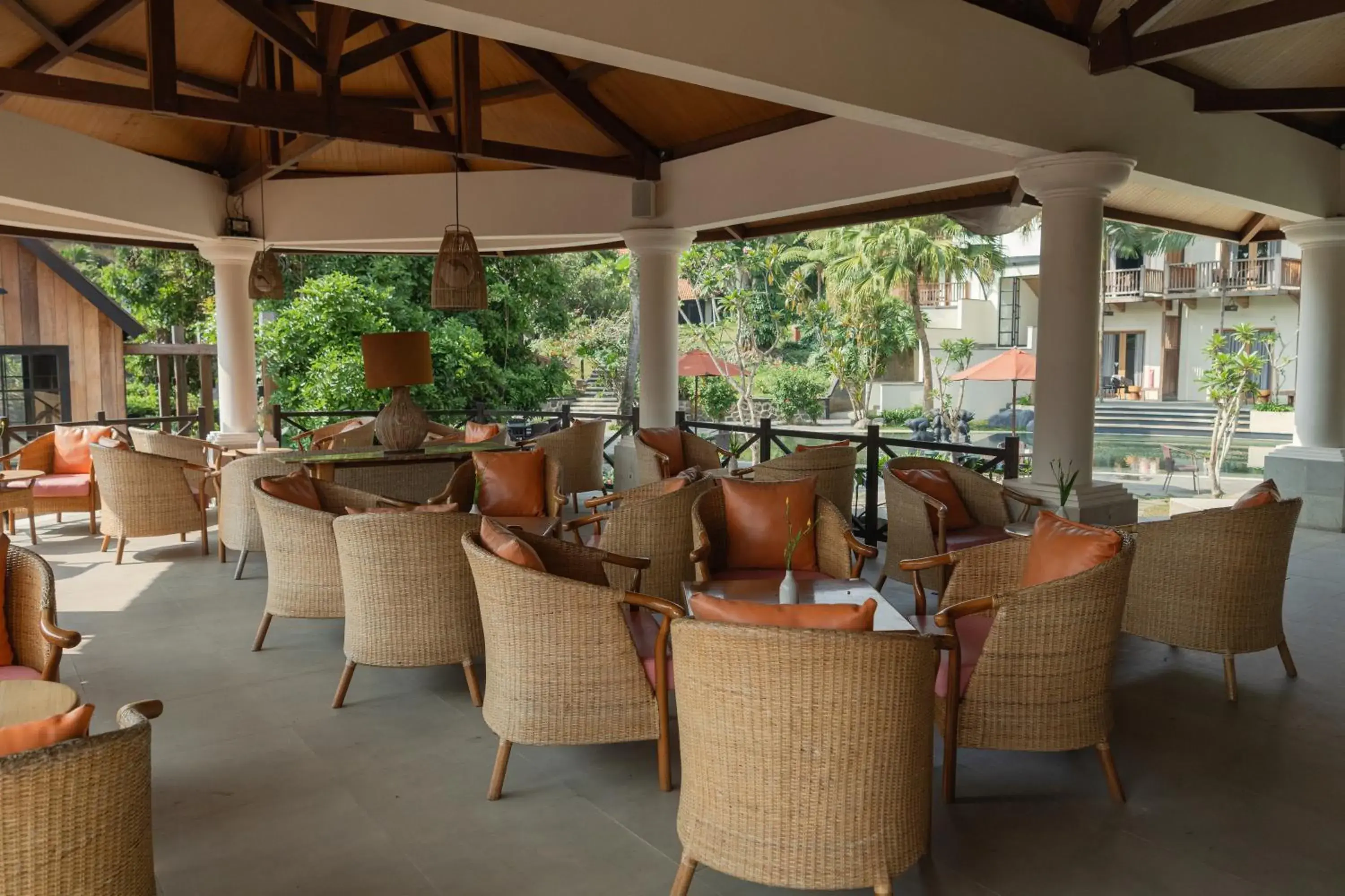 Lounge or bar in Novus Giri Resort & Spa Lounge or bar in Novus Giri Resort & Spa