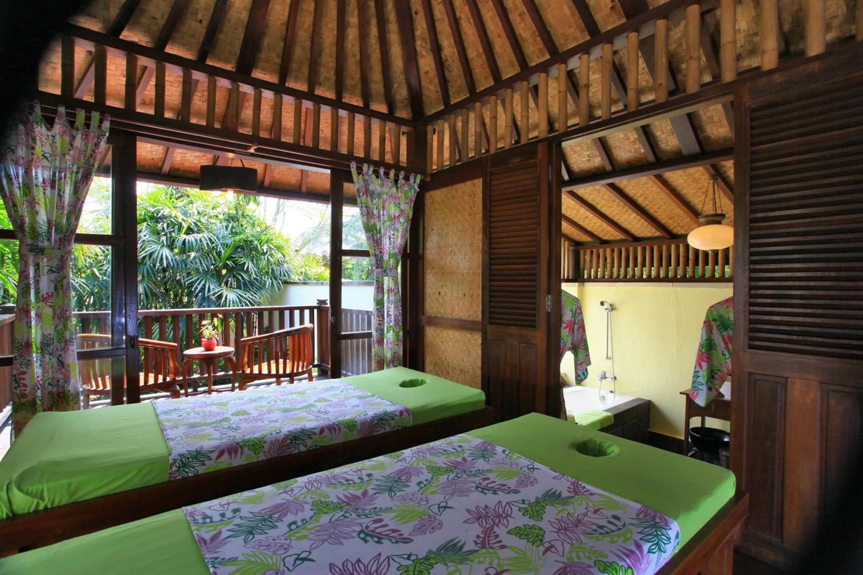 Spa and wellness centre/facilities, Bed in Novus Giri Resort & Spa