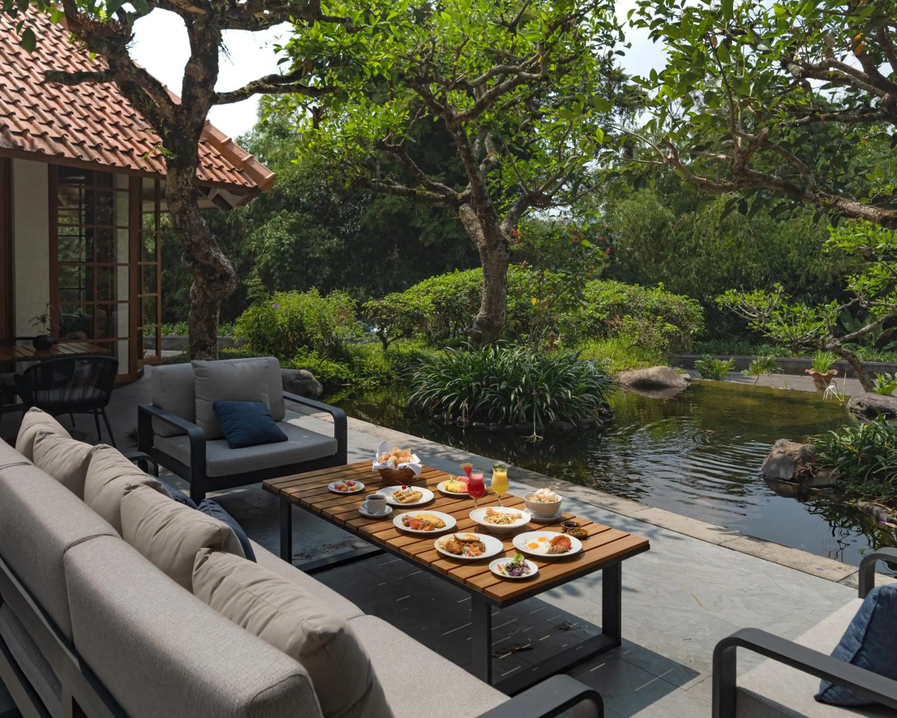 Breakfast in Novus Giri Resort & Spa Breakfast in Novus Giri Resort & Spa