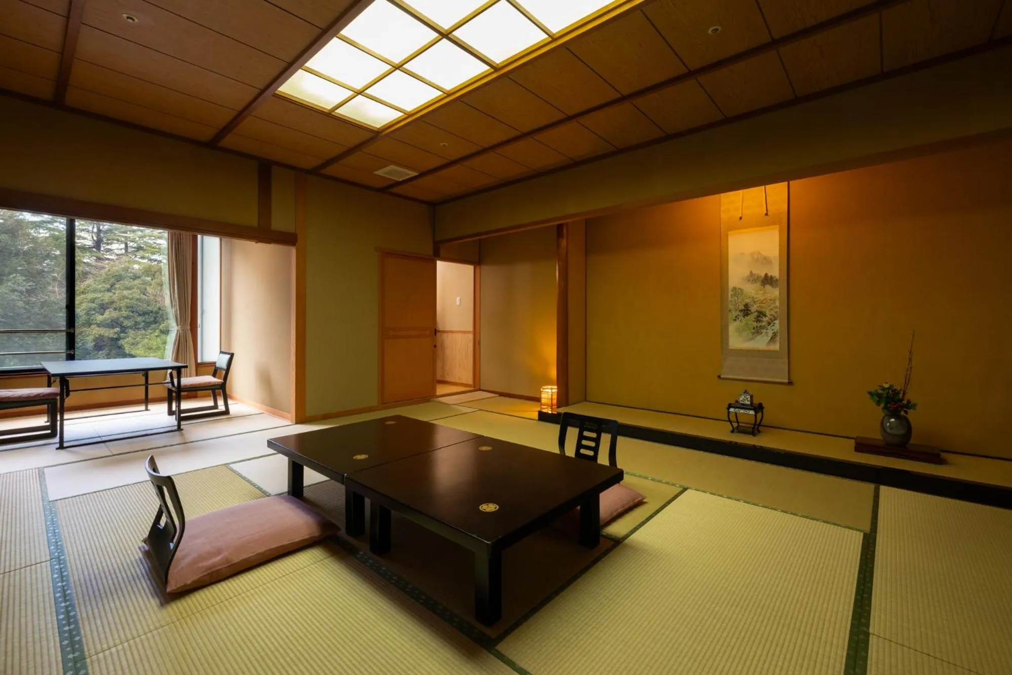 Photo of the whole room in Matsusaki
