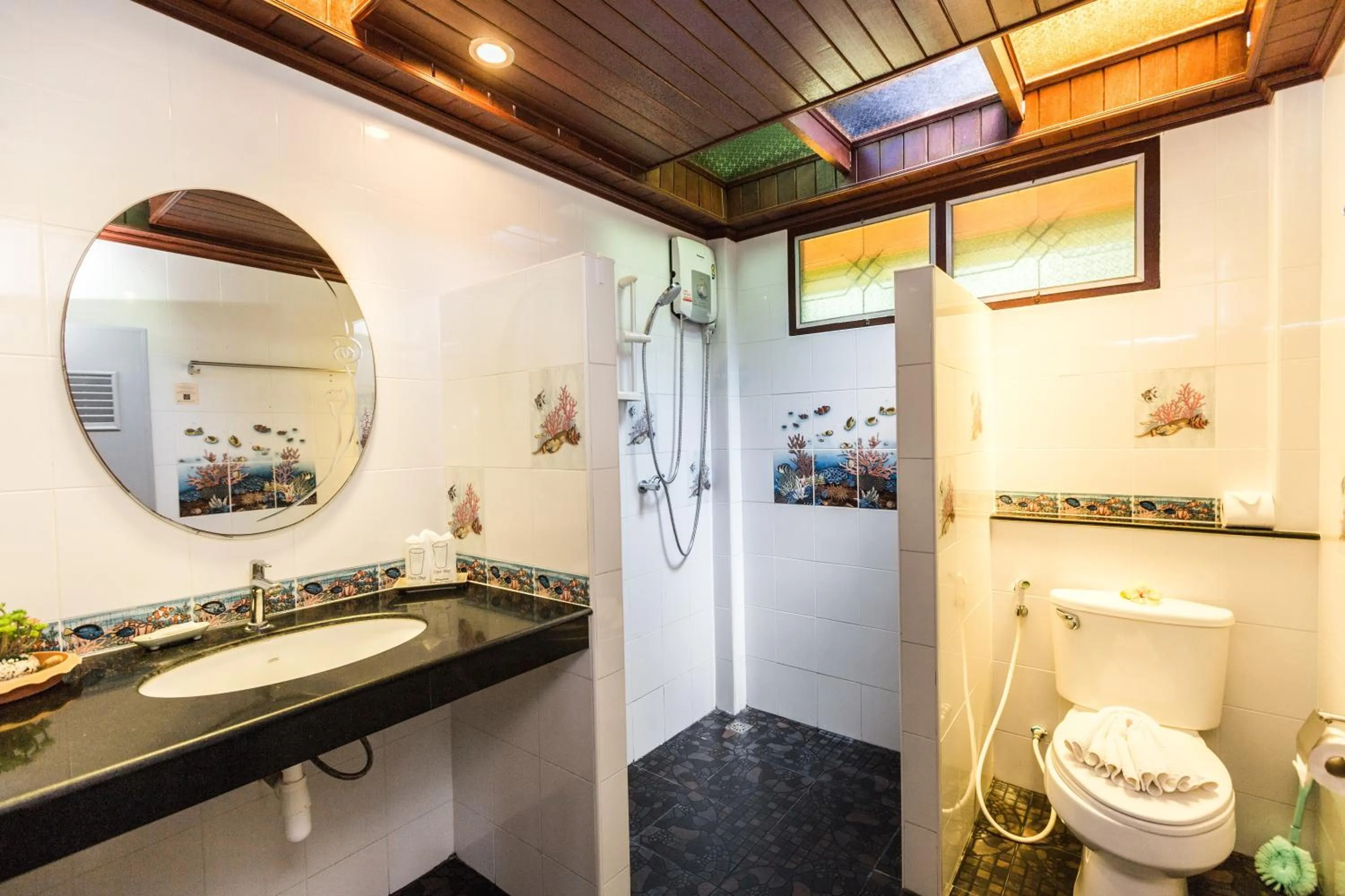 Shower in Lamai Coconut Beach Resort