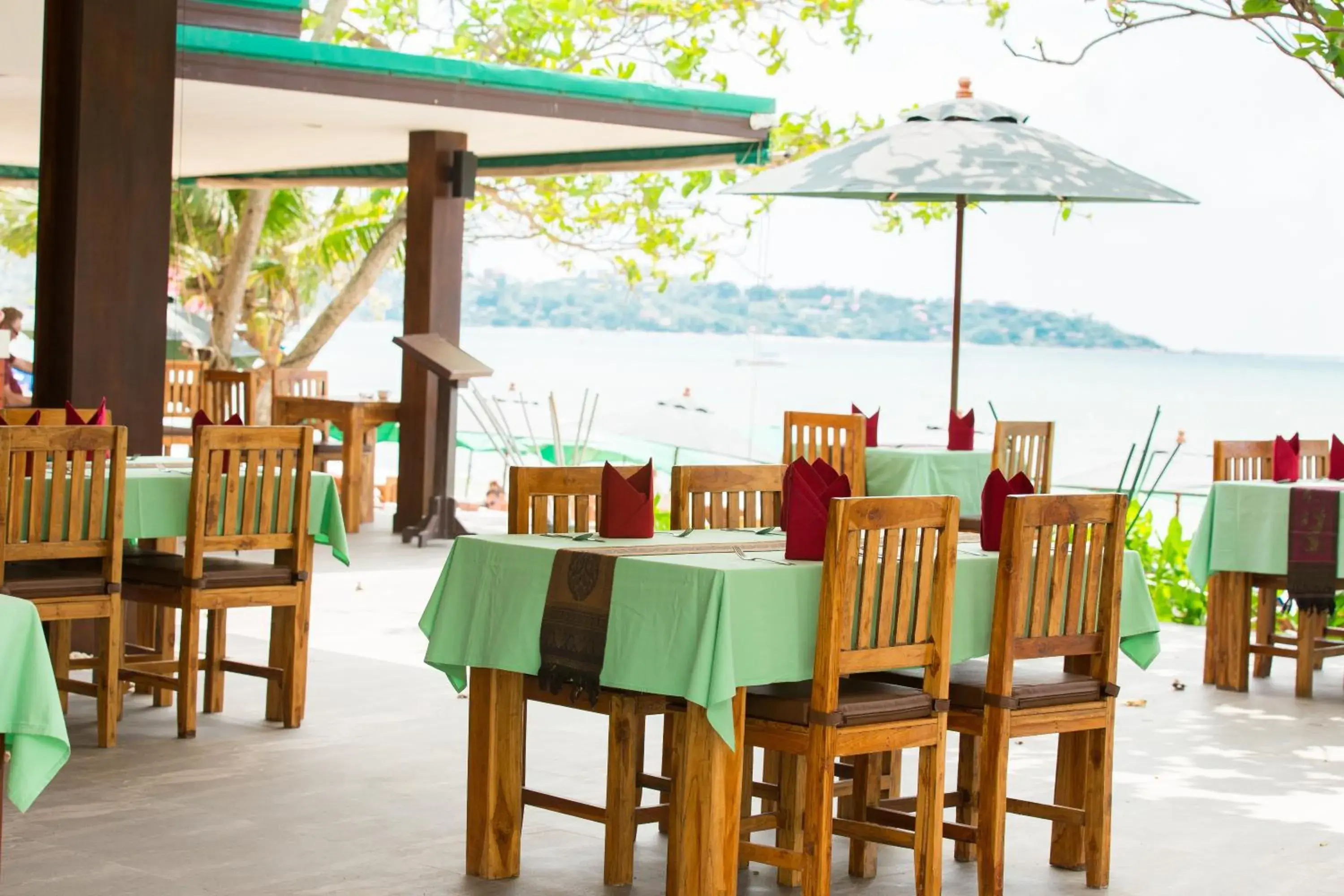 Restaurant/places to eat in Lamai Coconut Beach Resort Restaurant/places to eat in Lamai Coconut Beach Resort