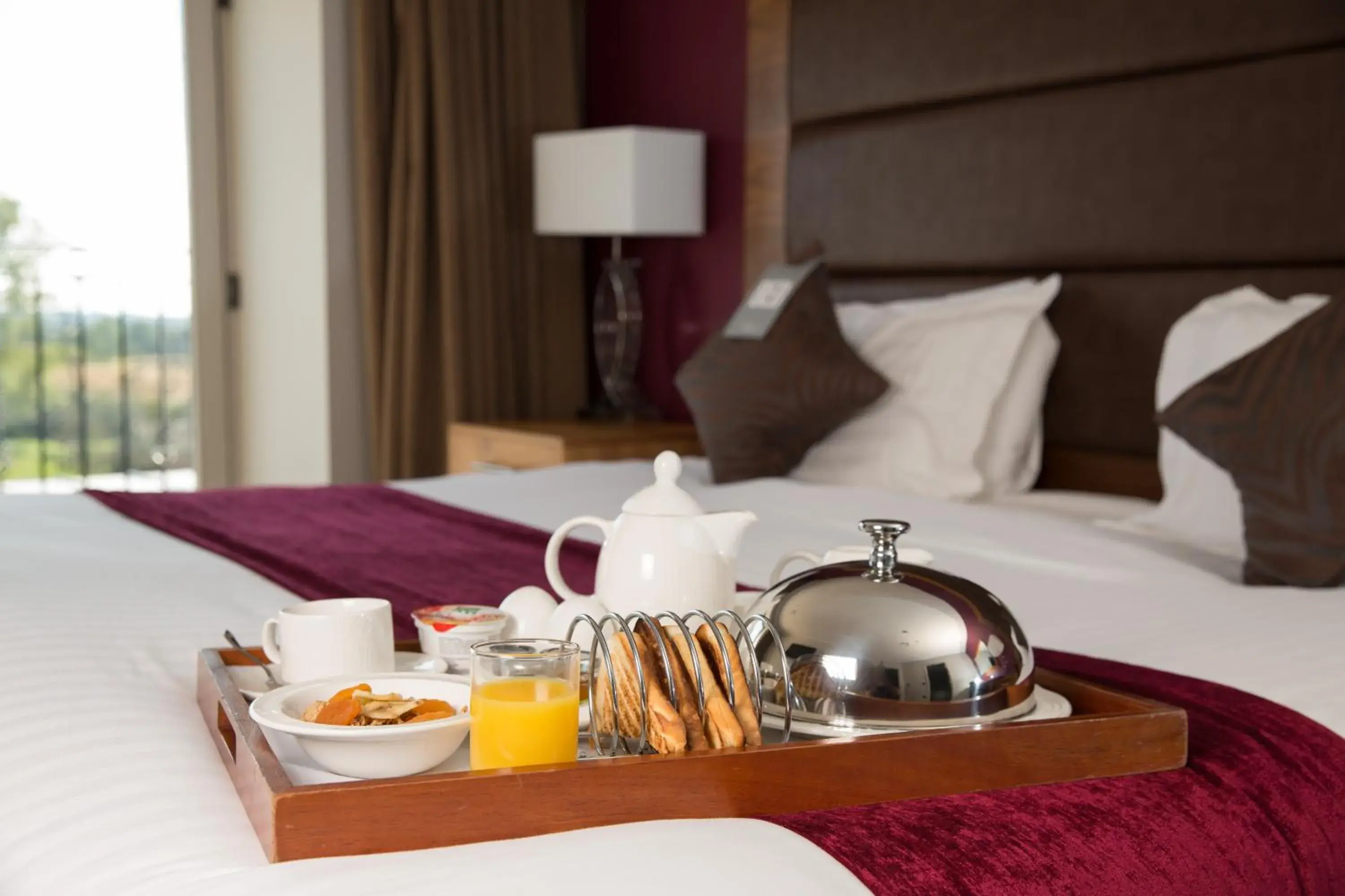 Food and drinks, Bed in Sketchley Grange Hotel & Spa Food and drinks, Bed in Sketchley Grange Hotel & Spa