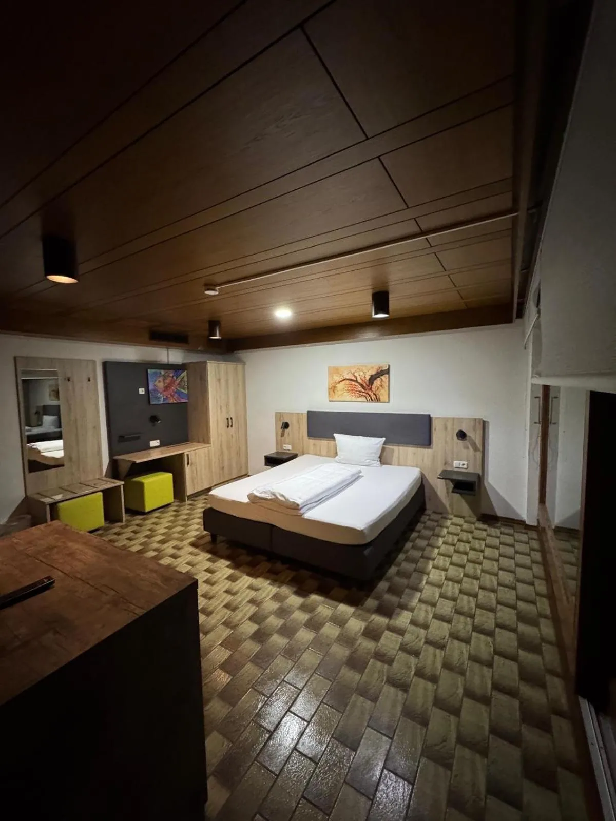 Bed in EC Hotel Elchingen