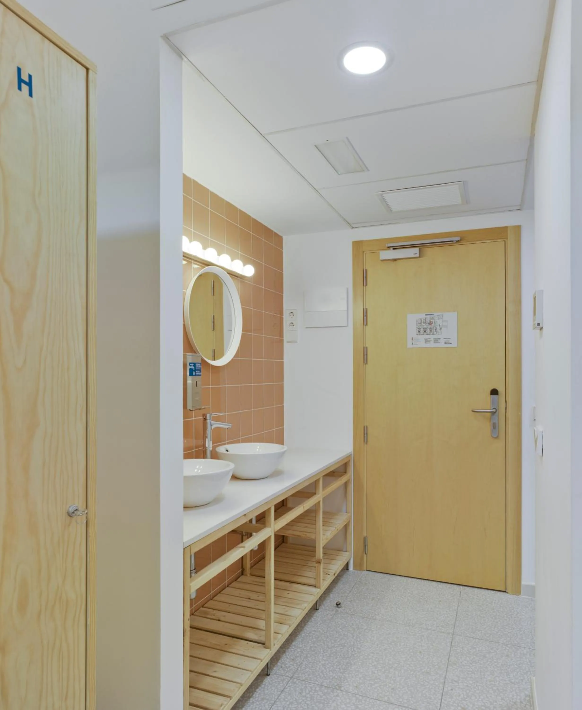 Bathroom in Loop INN Hostel Cartagena