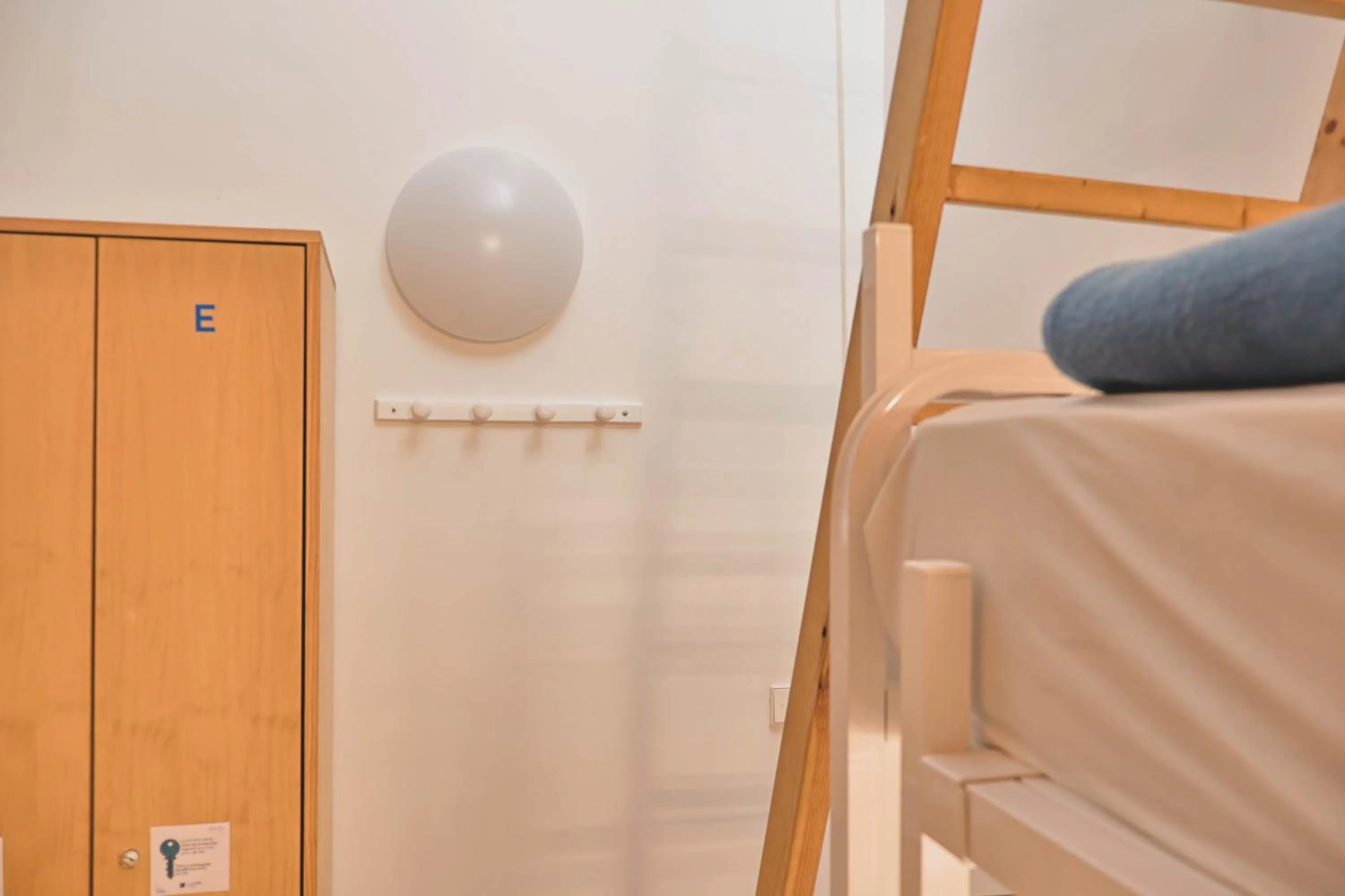 Decorative detail, Bed in Loop INN Hostel Cartagena