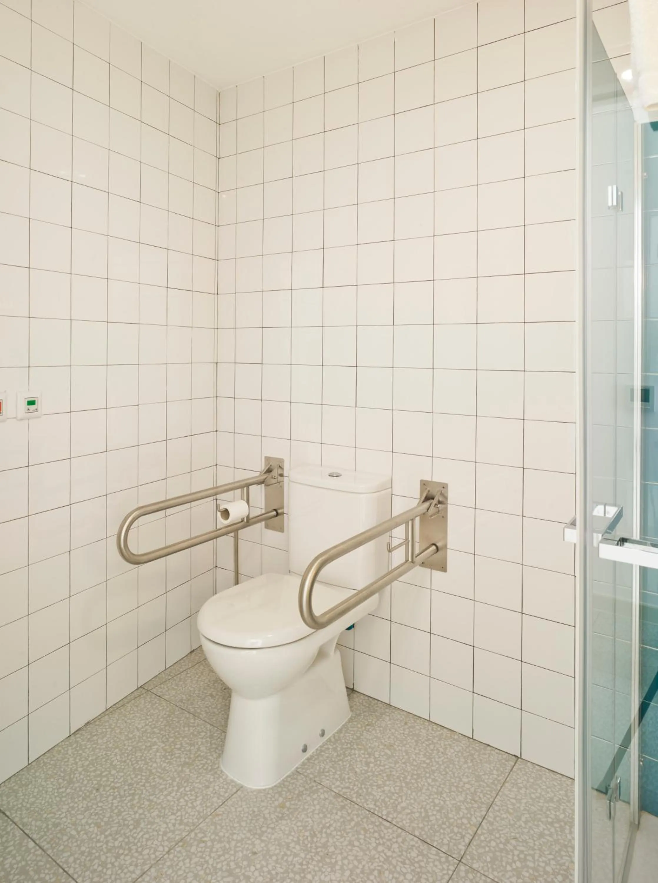 Shower in Loop INN Hostel Cartagena