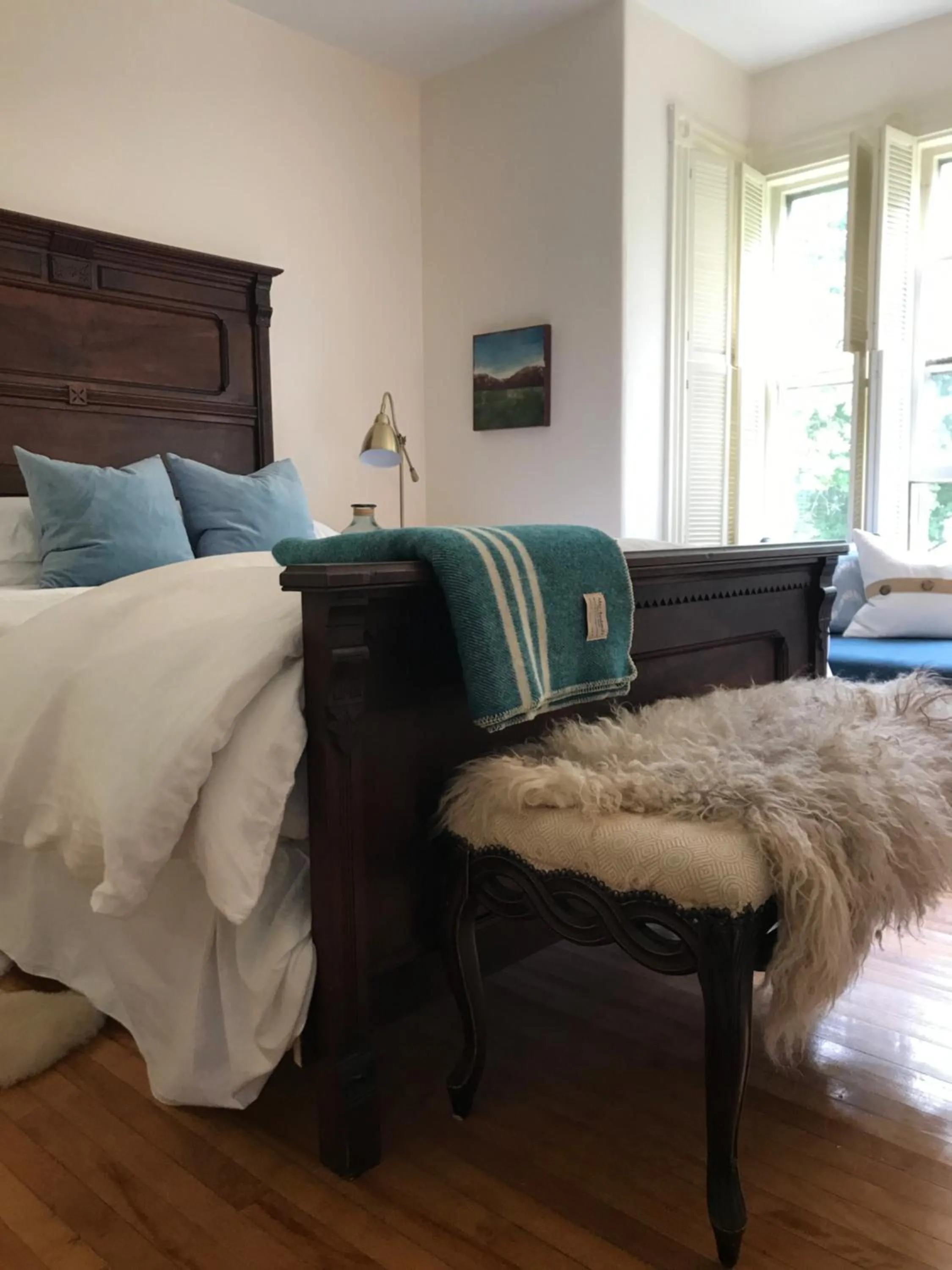 Bed in The Library Inn