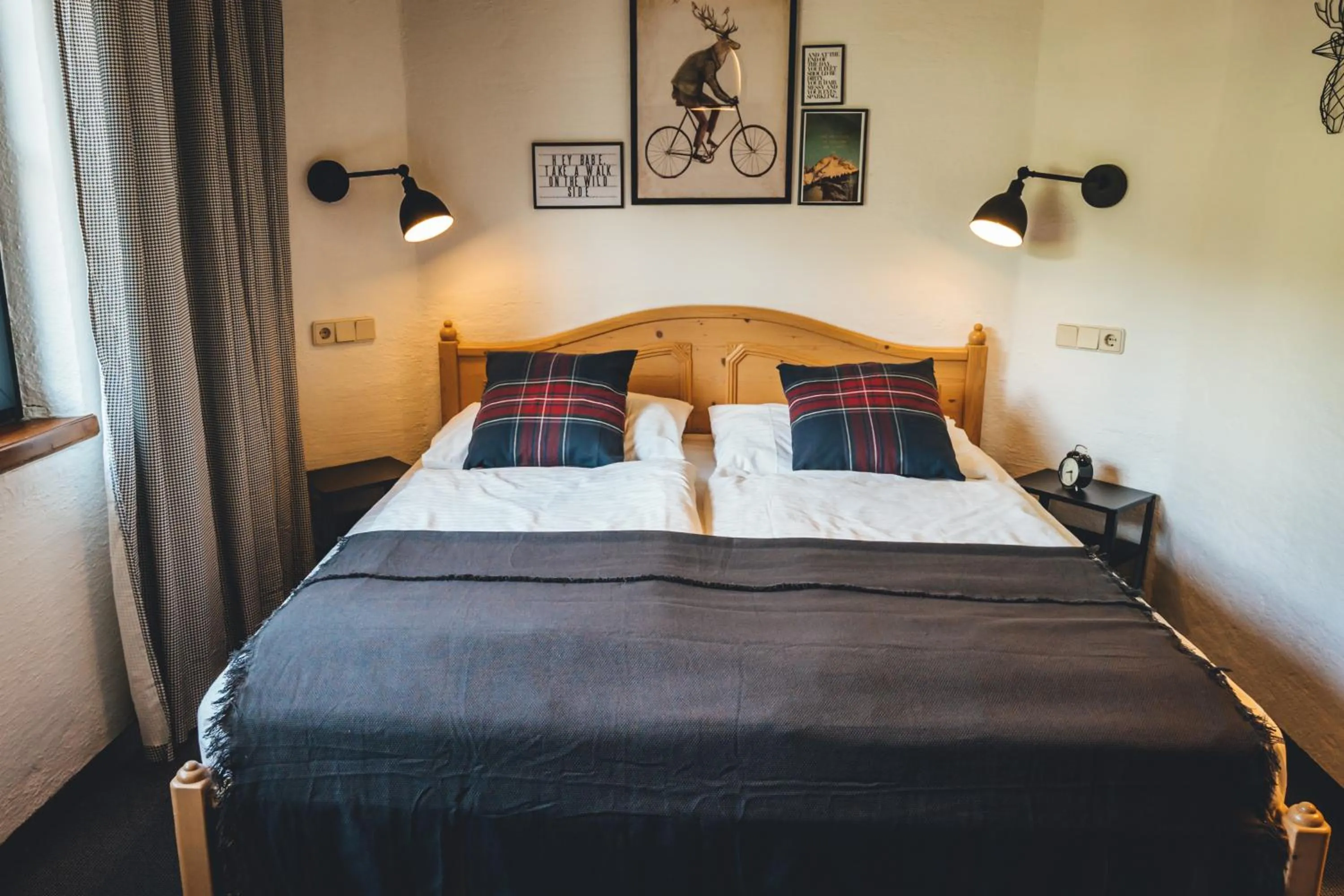 Bedroom, Bed in Hotel Sportalm - Adults Only Boutique Hotel