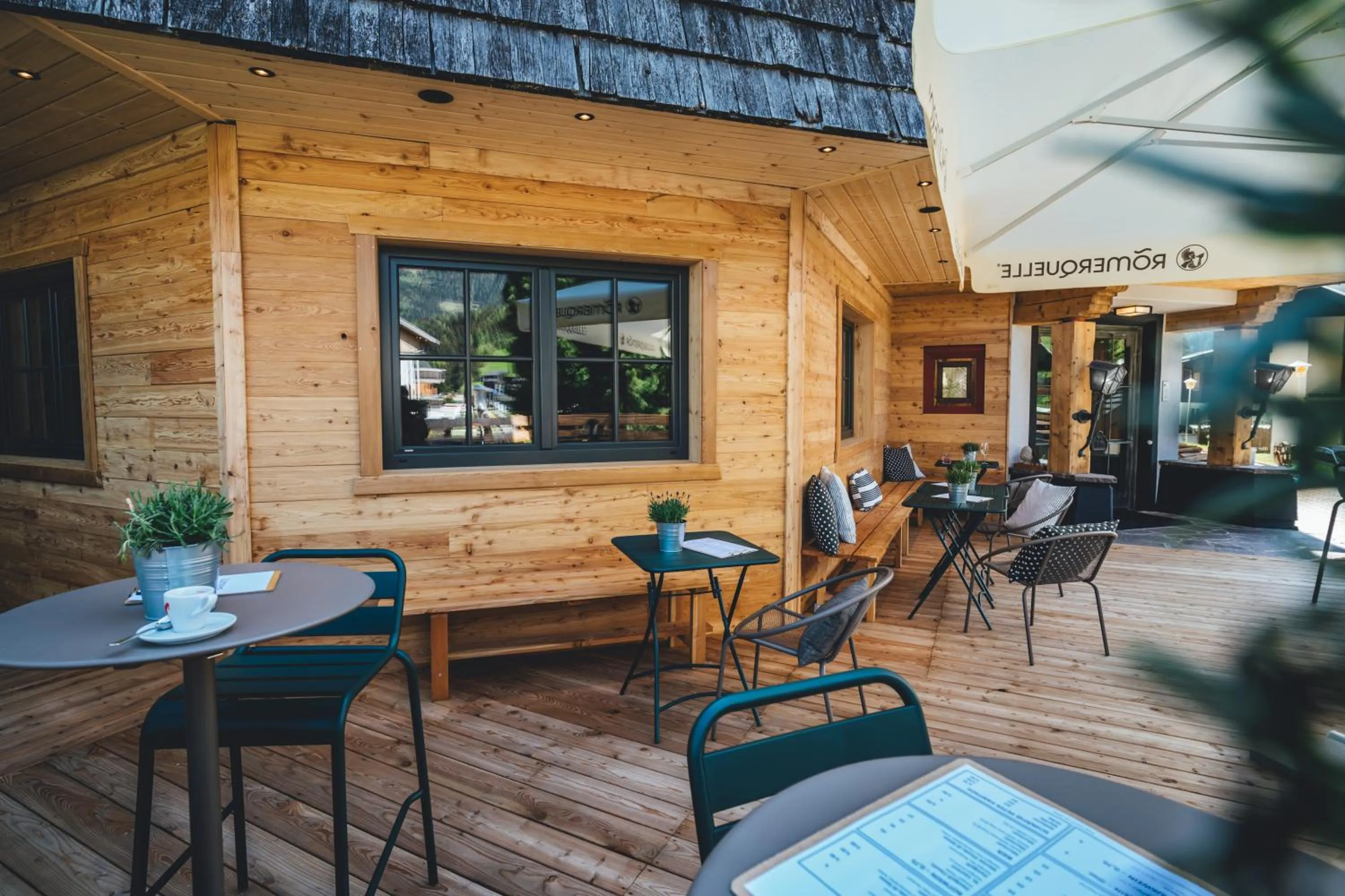 Lounge or bar in Hotel Sportalm - Adults Only Boutique Hotel