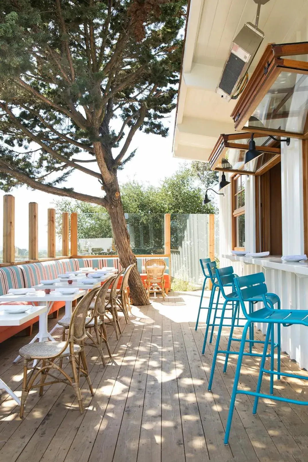 Restaurant/places to eat in Skyview Los Alamos - 21 & Over Pool Restaurant/places to eat in Skyview Los Alamos - 21 & Over Pool