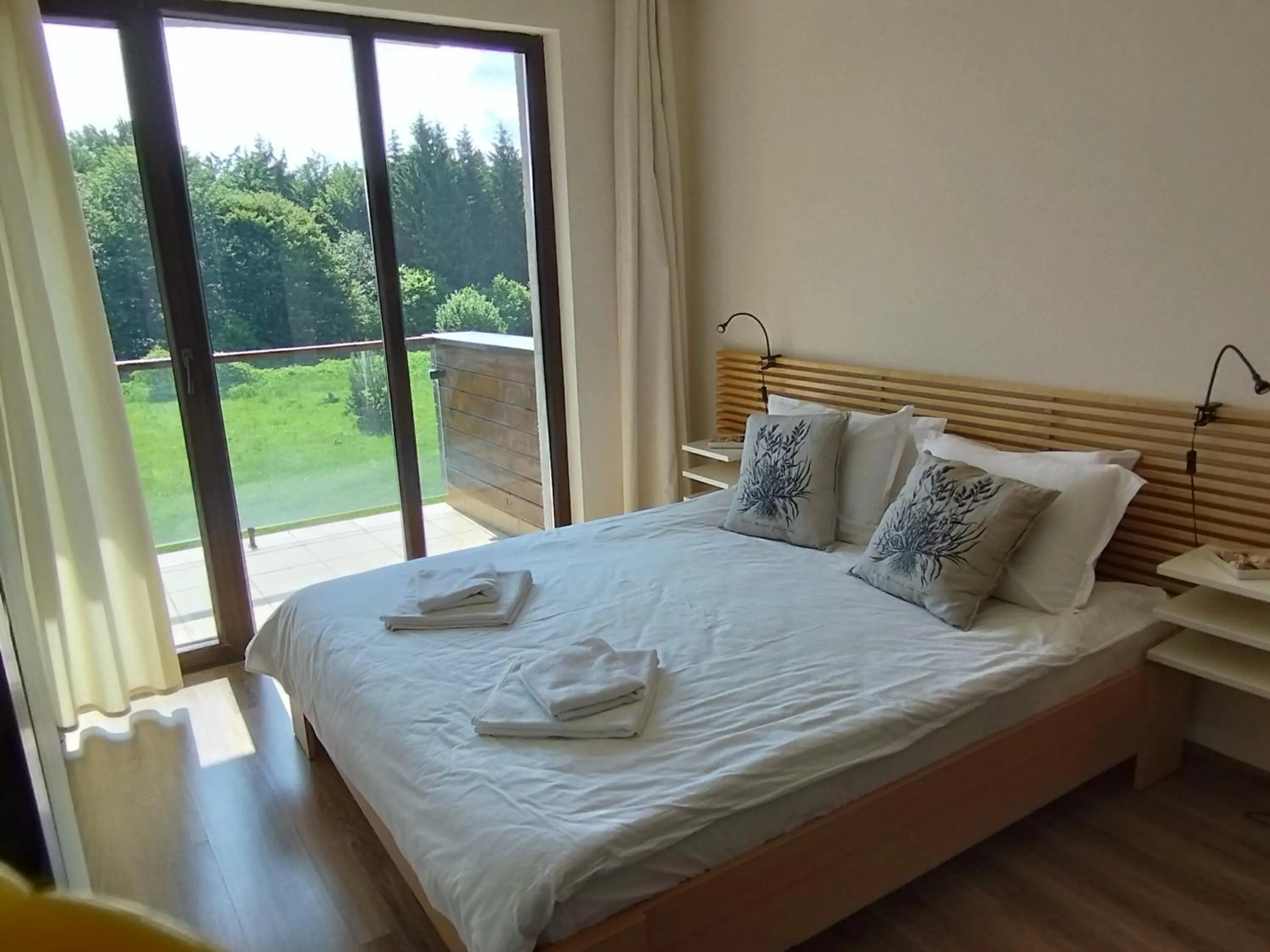 Bed in Chamkoria Chalets