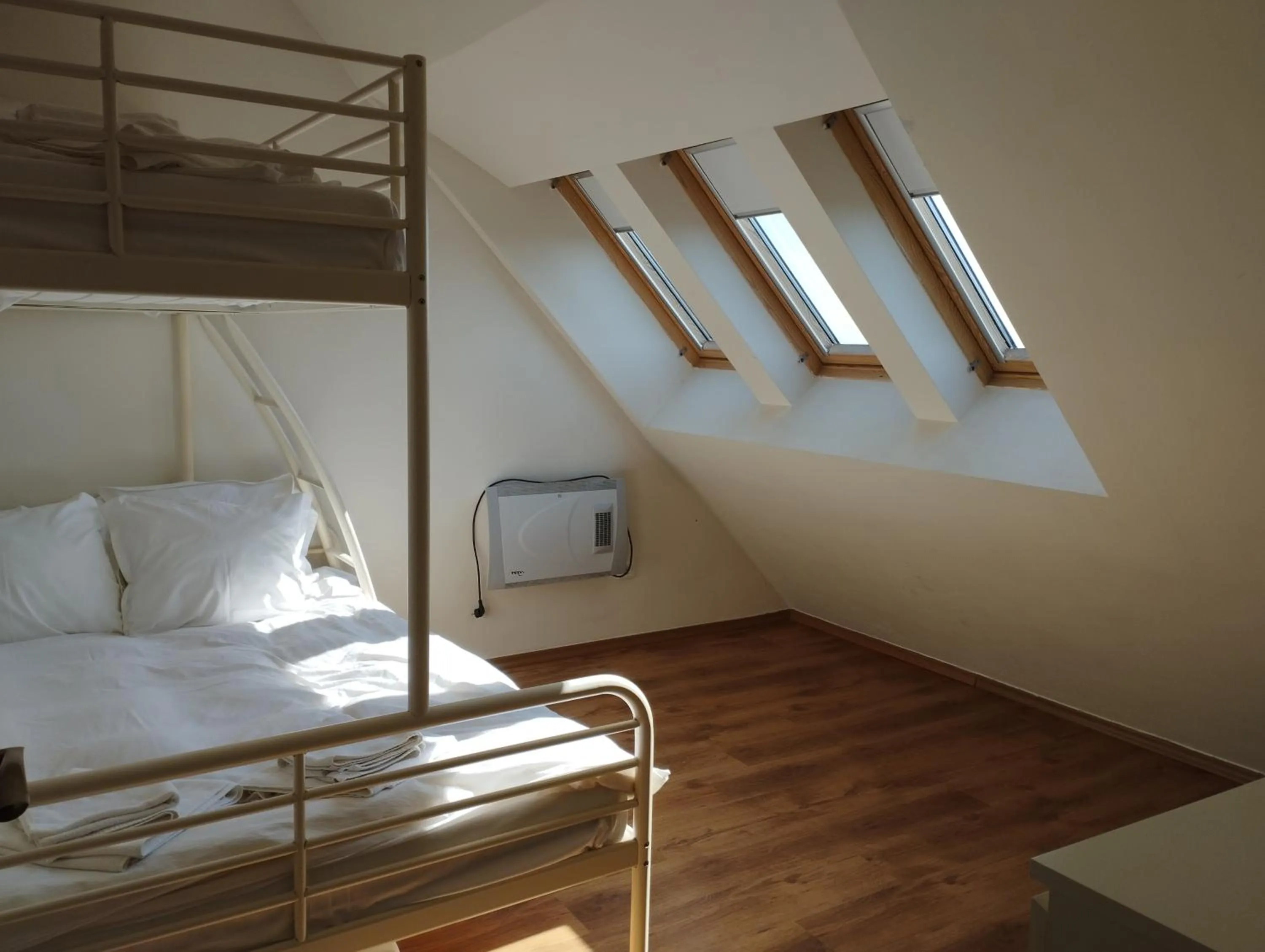 Bed in Chamkoria Chalets