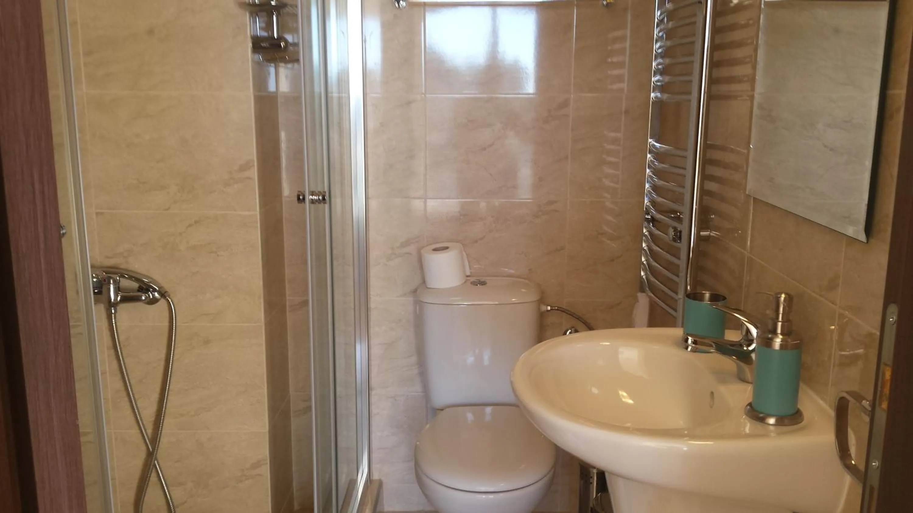 Bathroom in Chamkoria Chalets