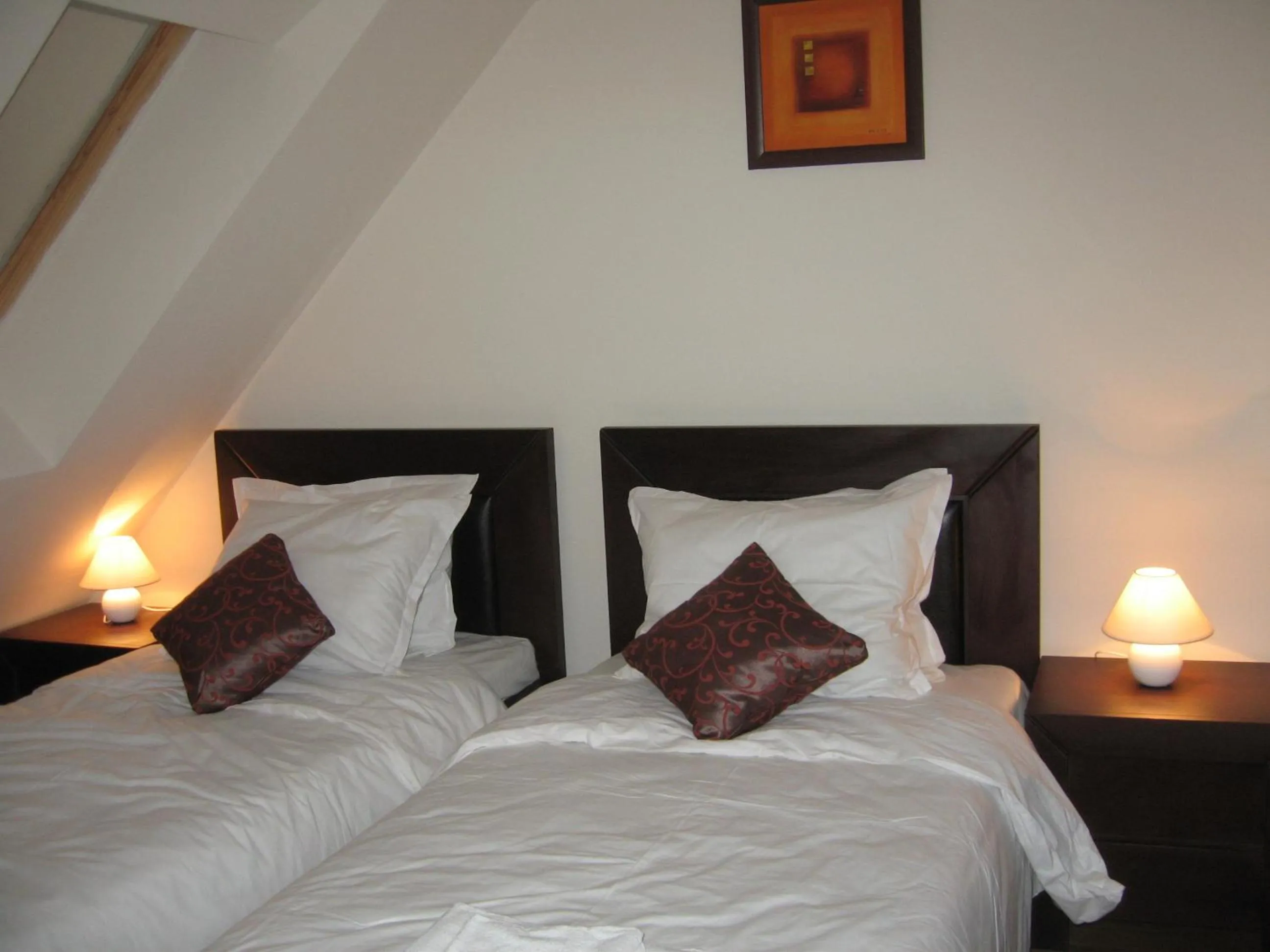 Bed in Chamkoria Chalets