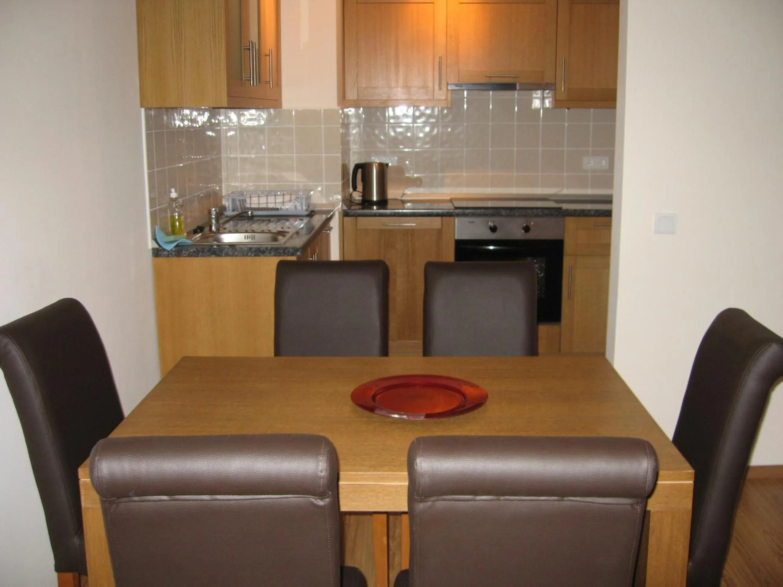 Kitchen or kitchenette in Chamkoria Chalets