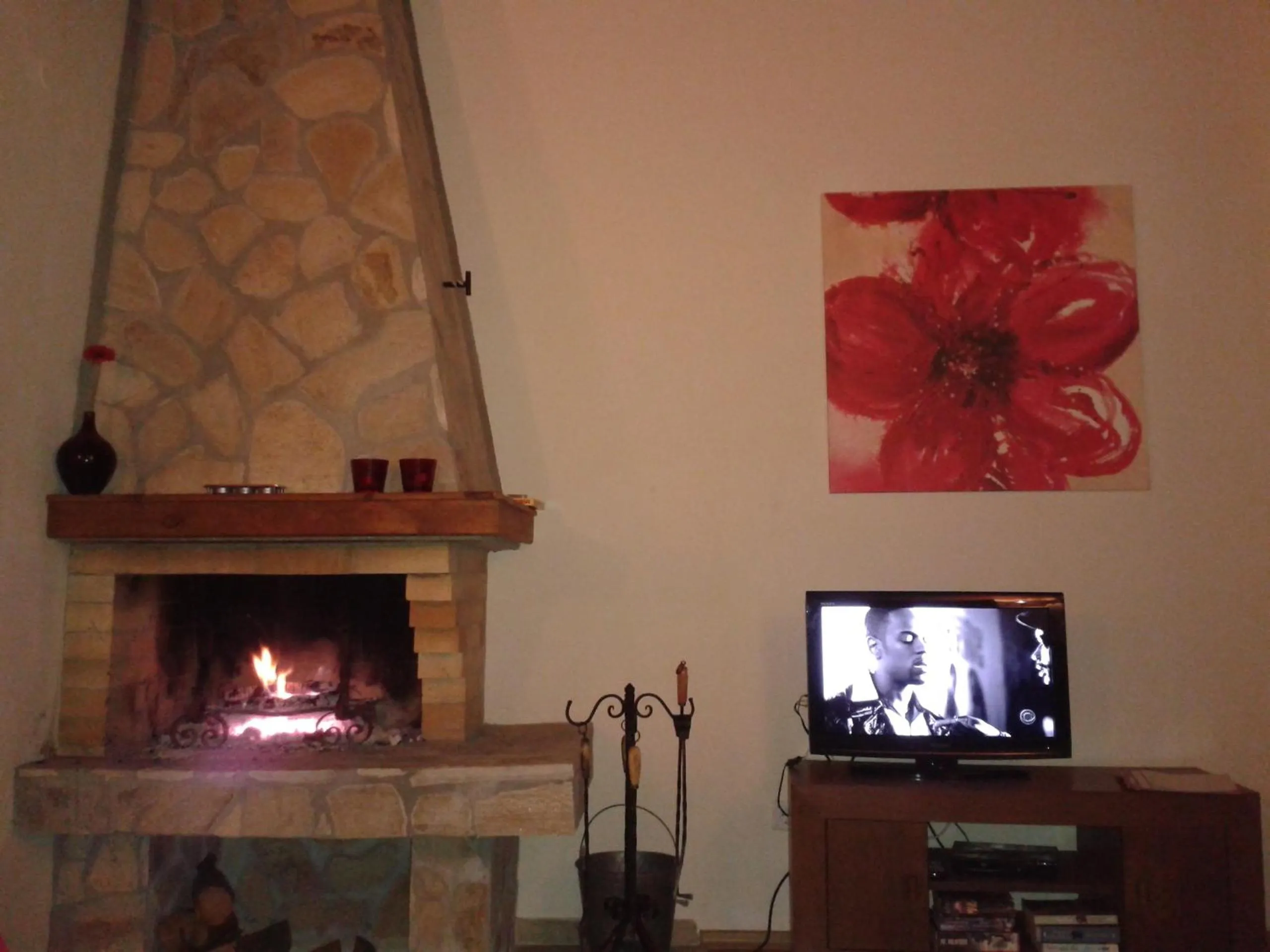 TV and multimedia in Chamkoria Chalets