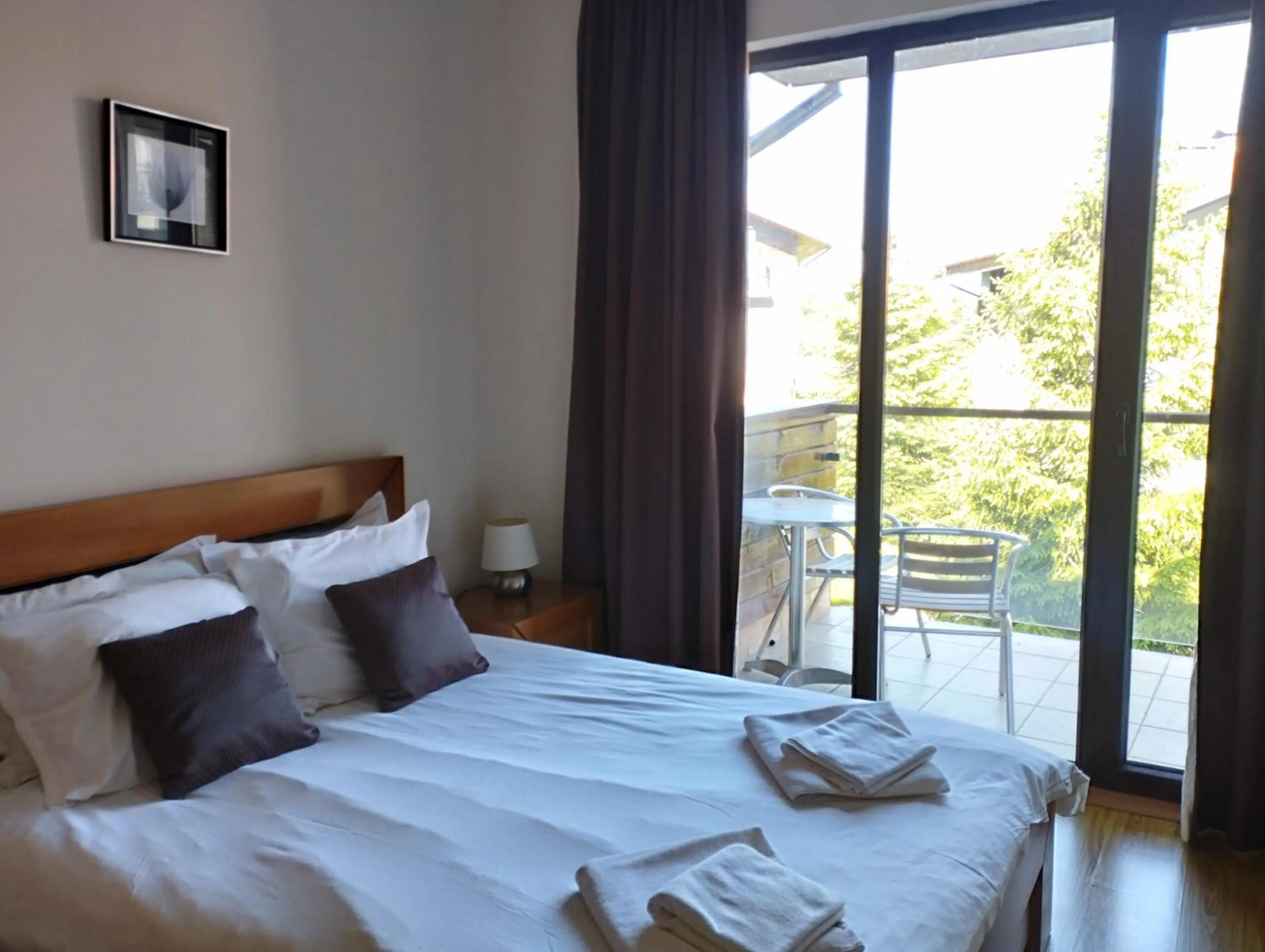 Bed in Chamkoria Chalets