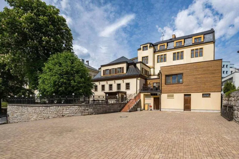 Property building in Hotel Zlaty Lev