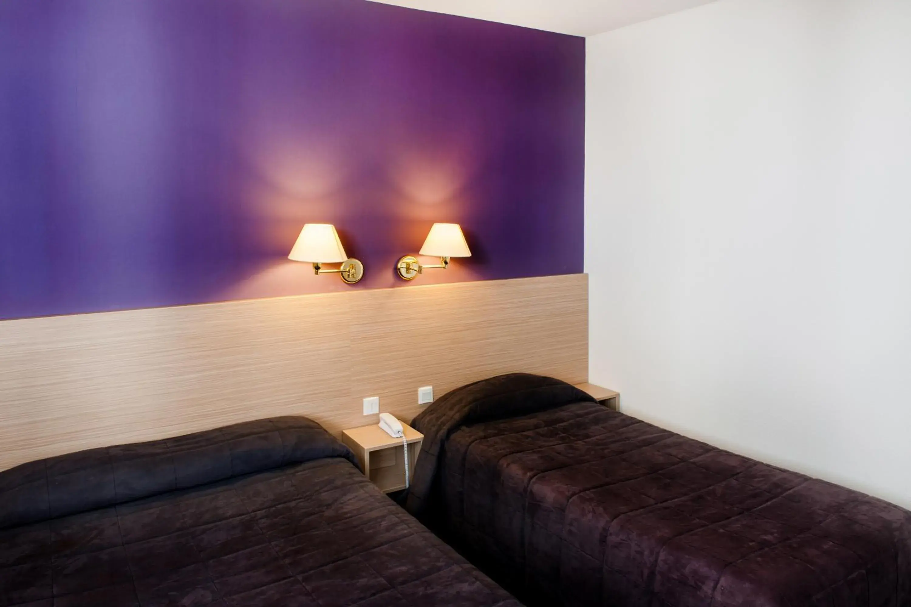 Bed in Hôtel Continental Bed in Hôtel Continental