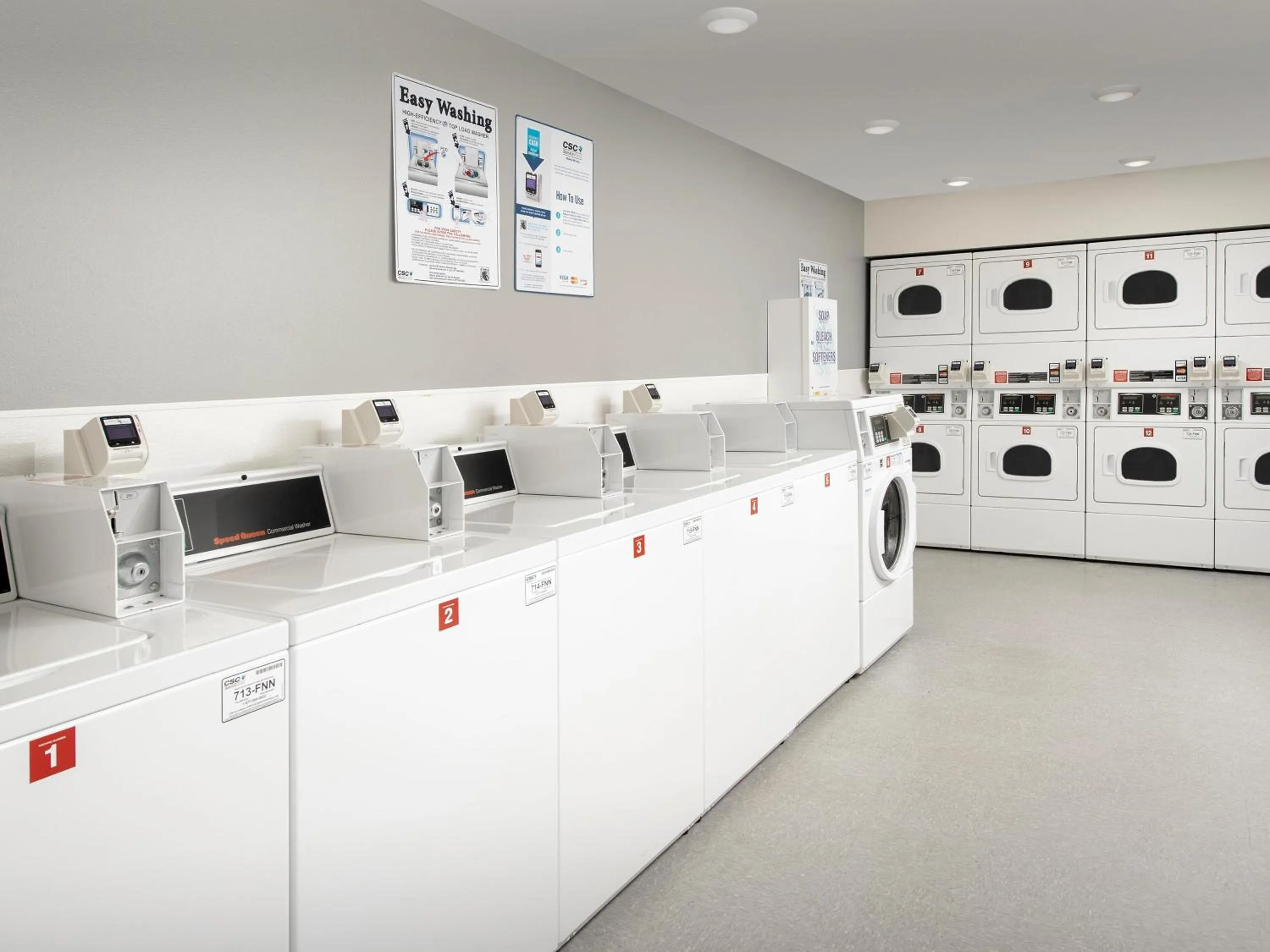 Area and facilities in WoodSpring Suites Seattle Tukwila