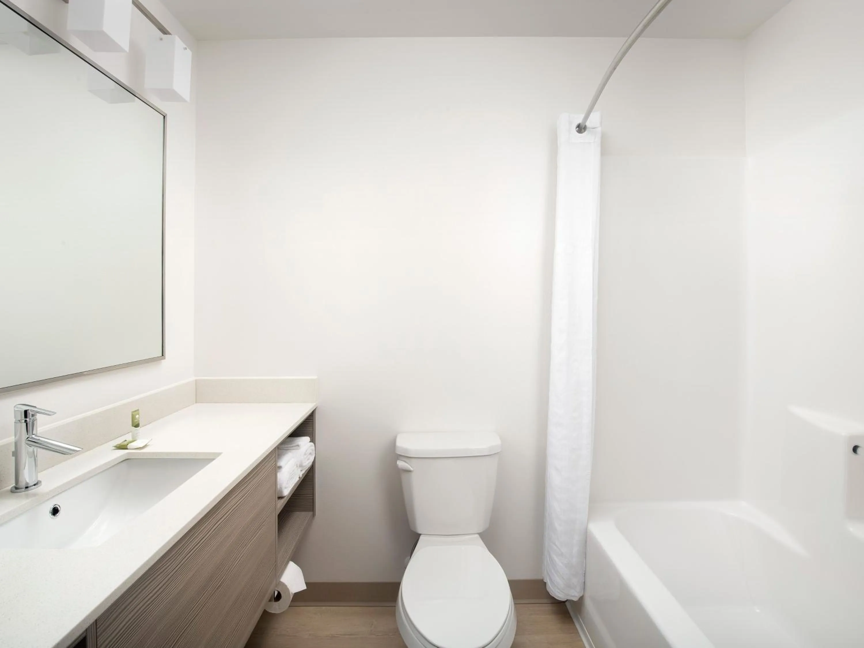 WoodSpring Suites Seattle Tukwila