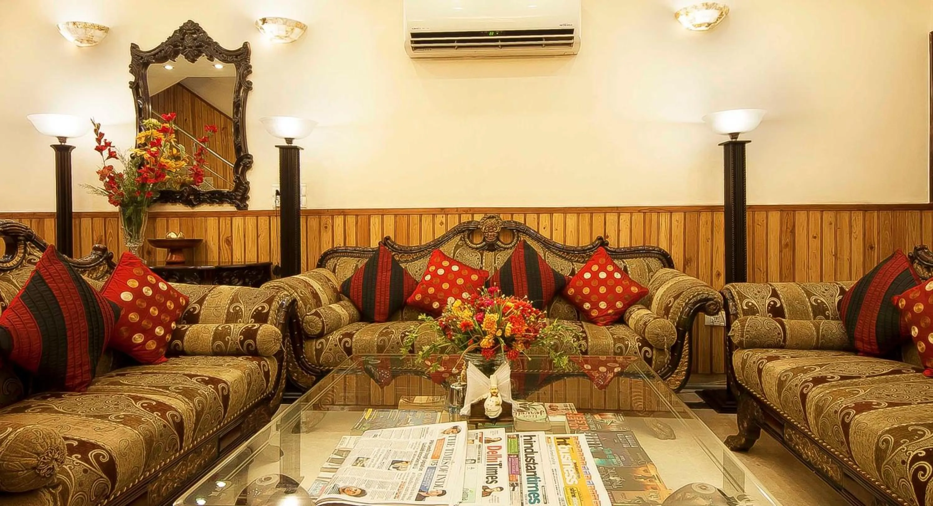 Lobby or reception in Wood Castle