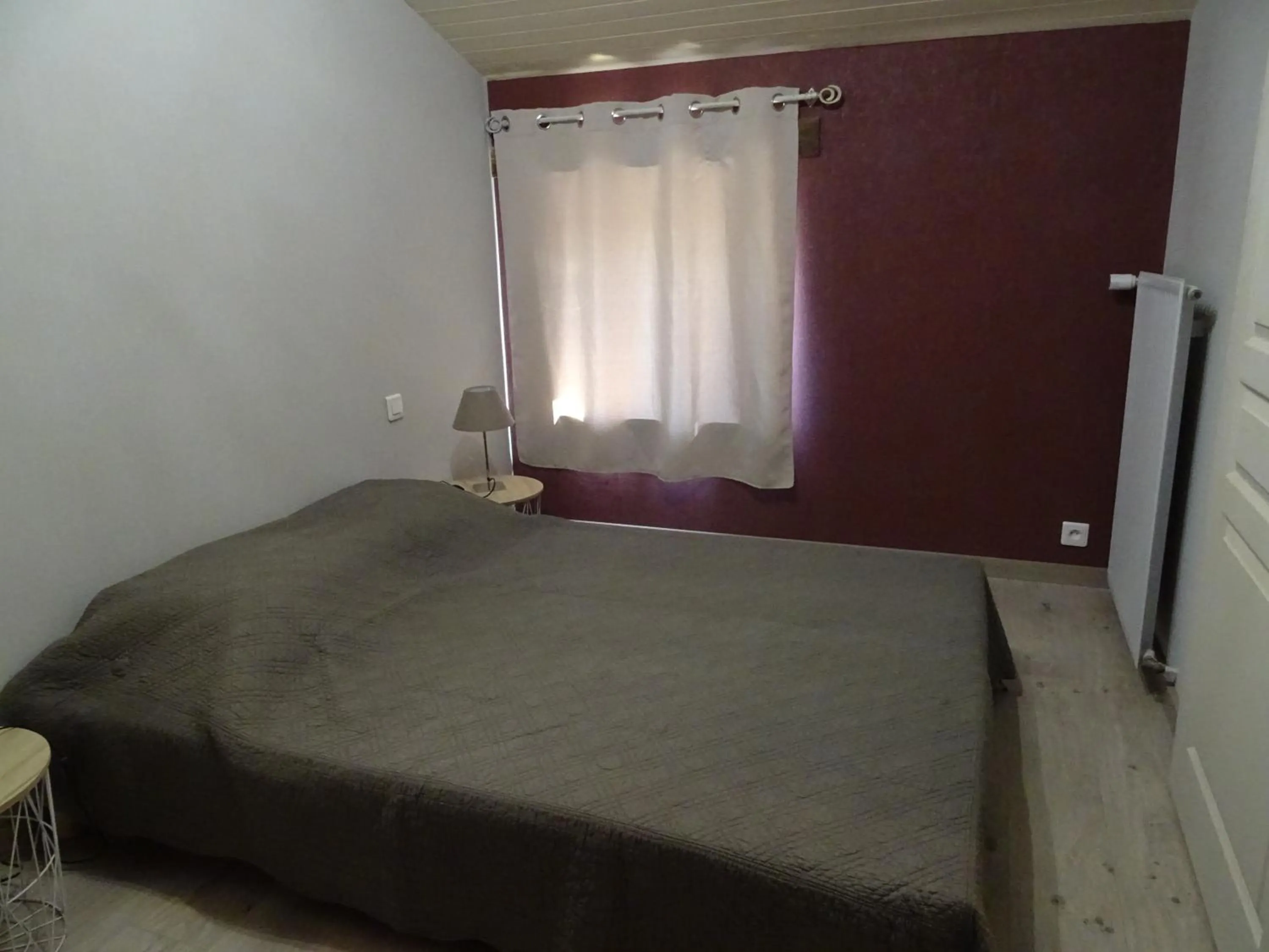 Bedroom, Bed in La Lauriére